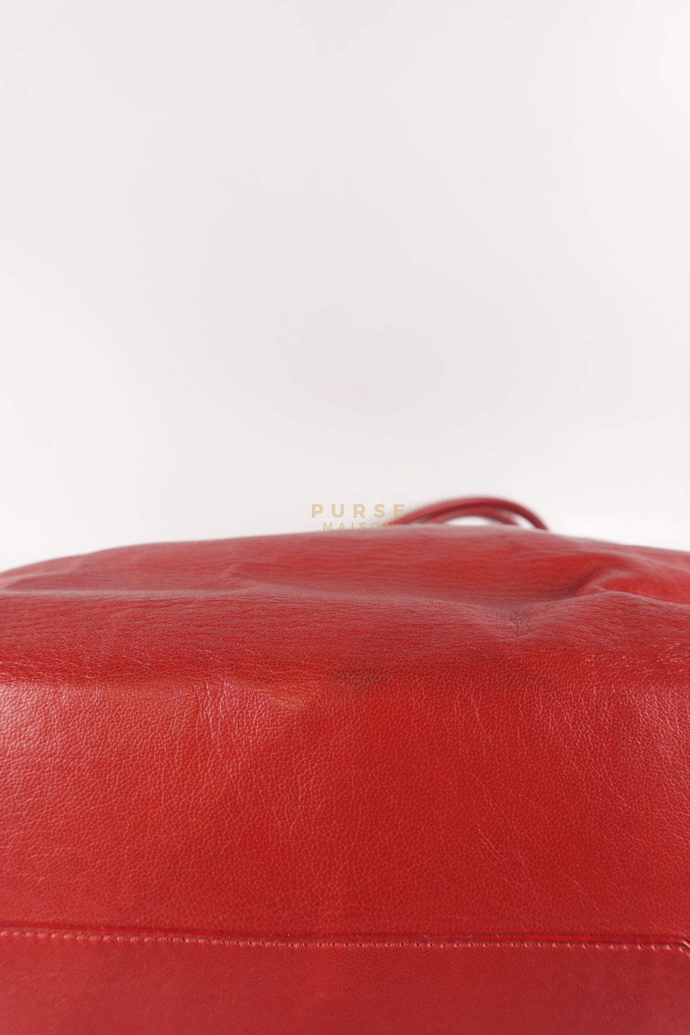 Papier A4 40 in Red Calfskin Leather Tote Bag | Purse Maison Luxury Bags Shop