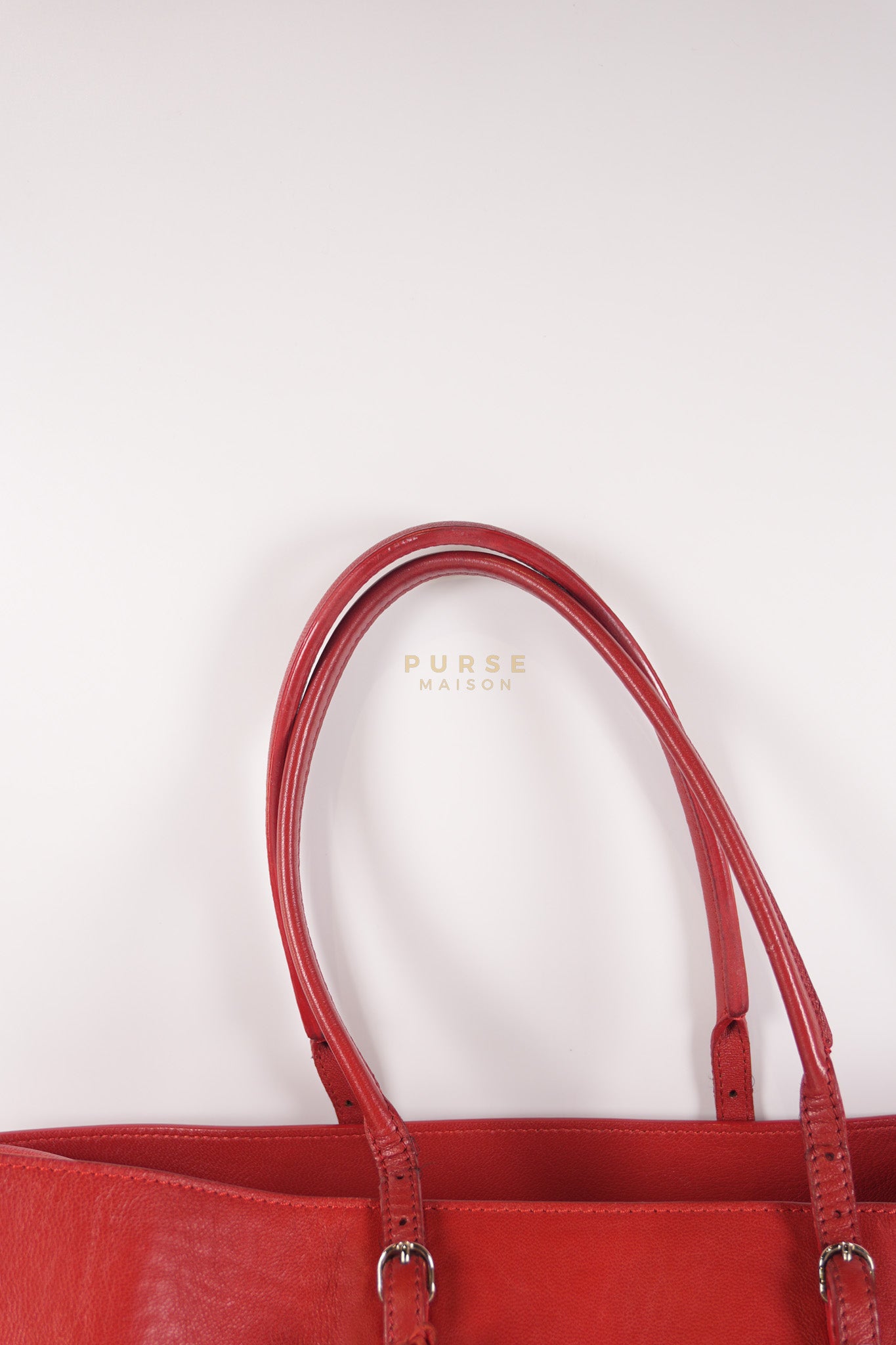 Papier A4 40 in Red Calfskin Leather Tote Bag | Purse Maison Luxury Bags Shop