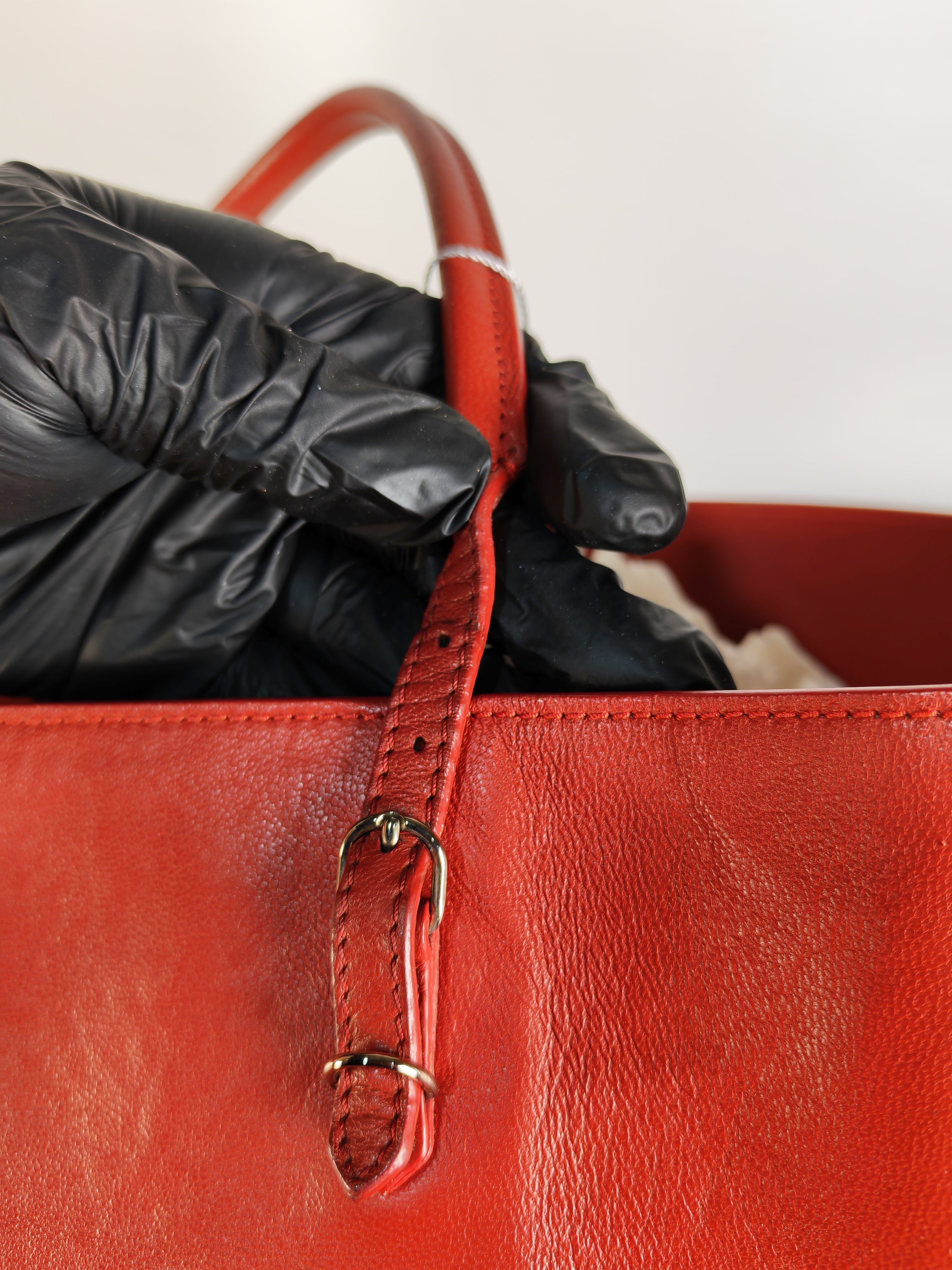 Papier A4 40 in Red Calfskin Leather Tote Bag | Purse Maison Luxury Bags Shop