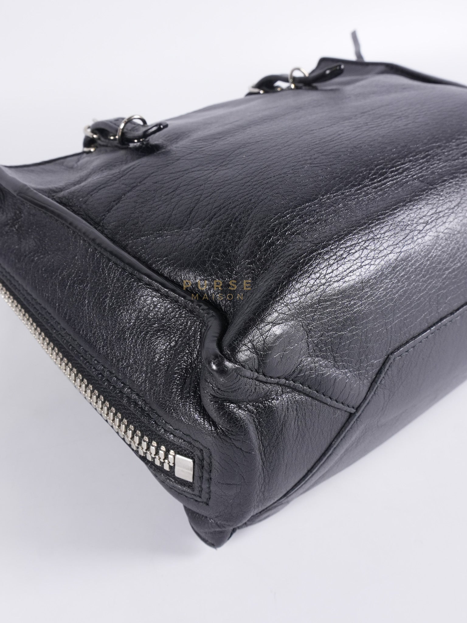 Papier A4 Mini Tote Black in Calfskin Leather | Purse Maison Luxury Bags Shop
