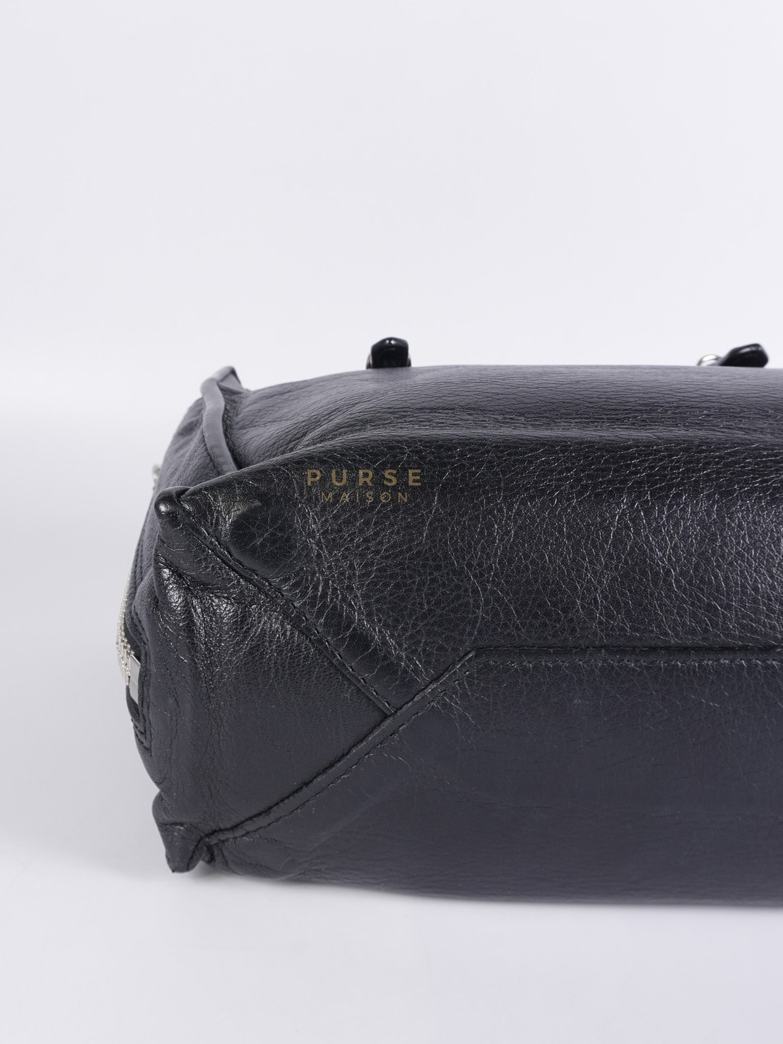 Papier A4 Mini Tote Black in Calfskin Leather | Purse Maison Luxury Bags Shop