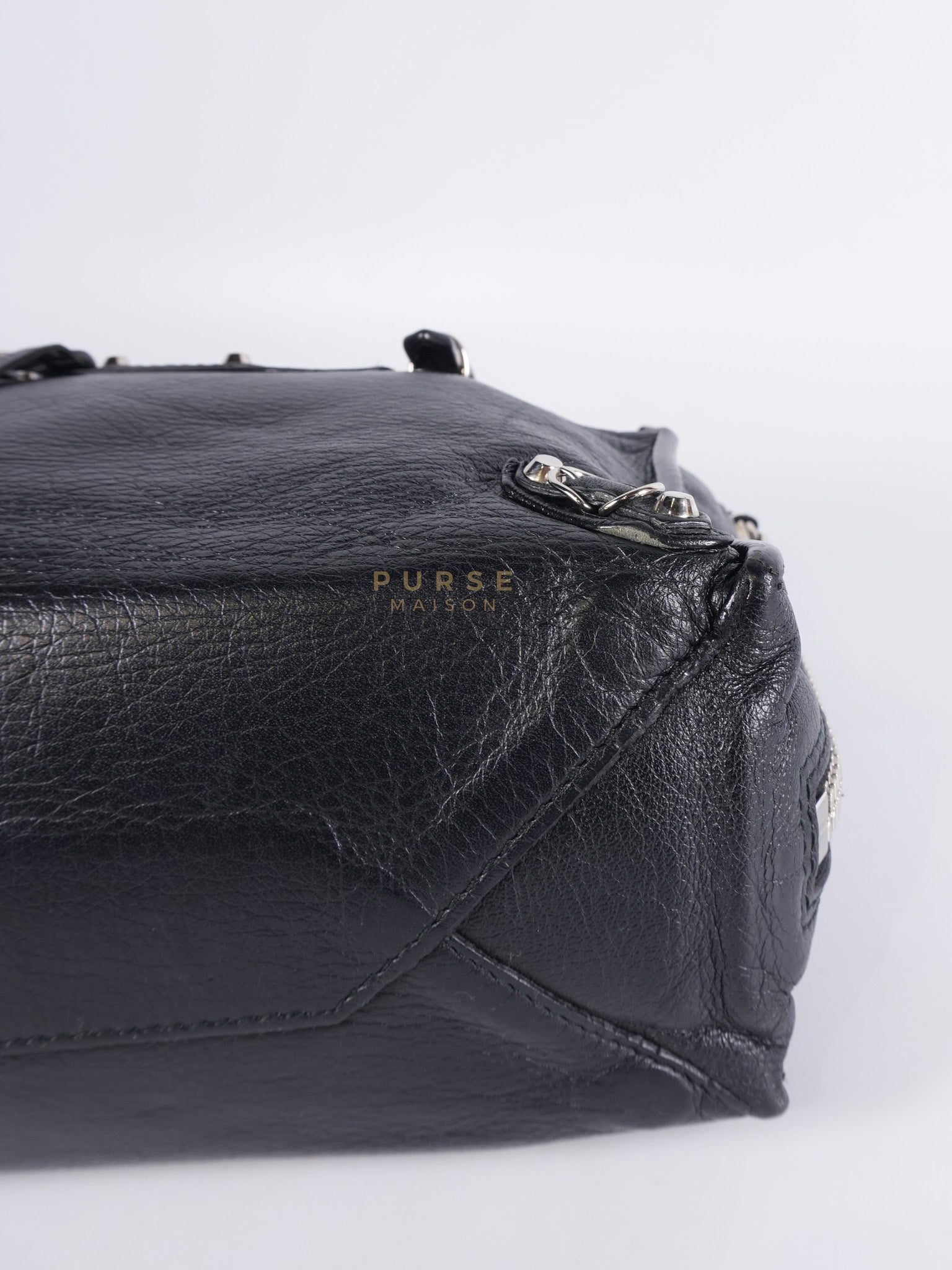 Papier A4 Mini Tote Black in Calfskin Leather | Purse Maison Luxury Bags Shop