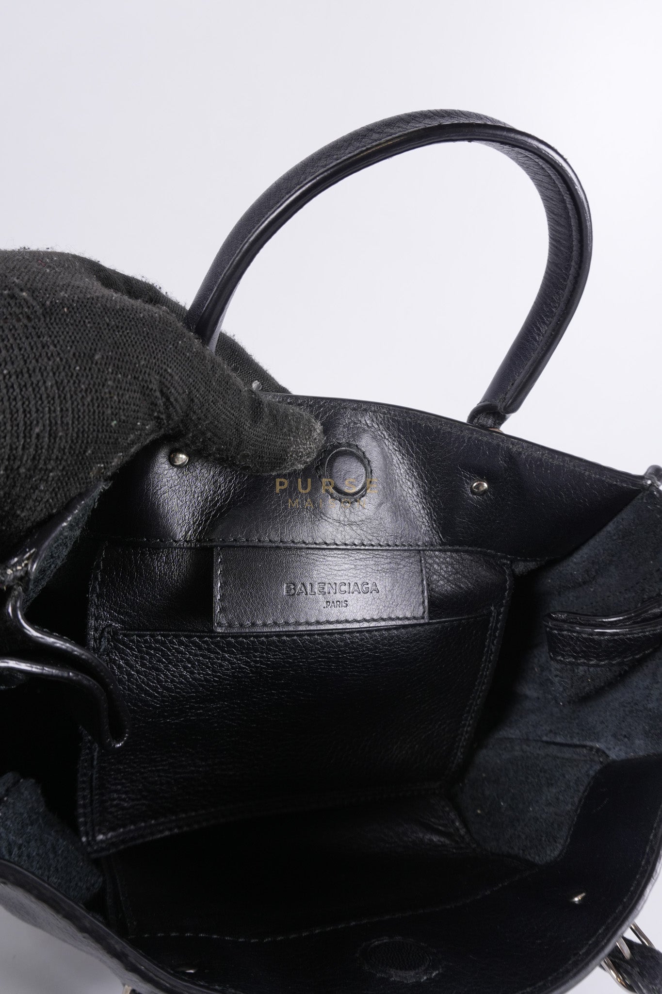Papier A4 Mini Tote Black in Calfskin Leather | Purse Maison Luxury Bags Shop