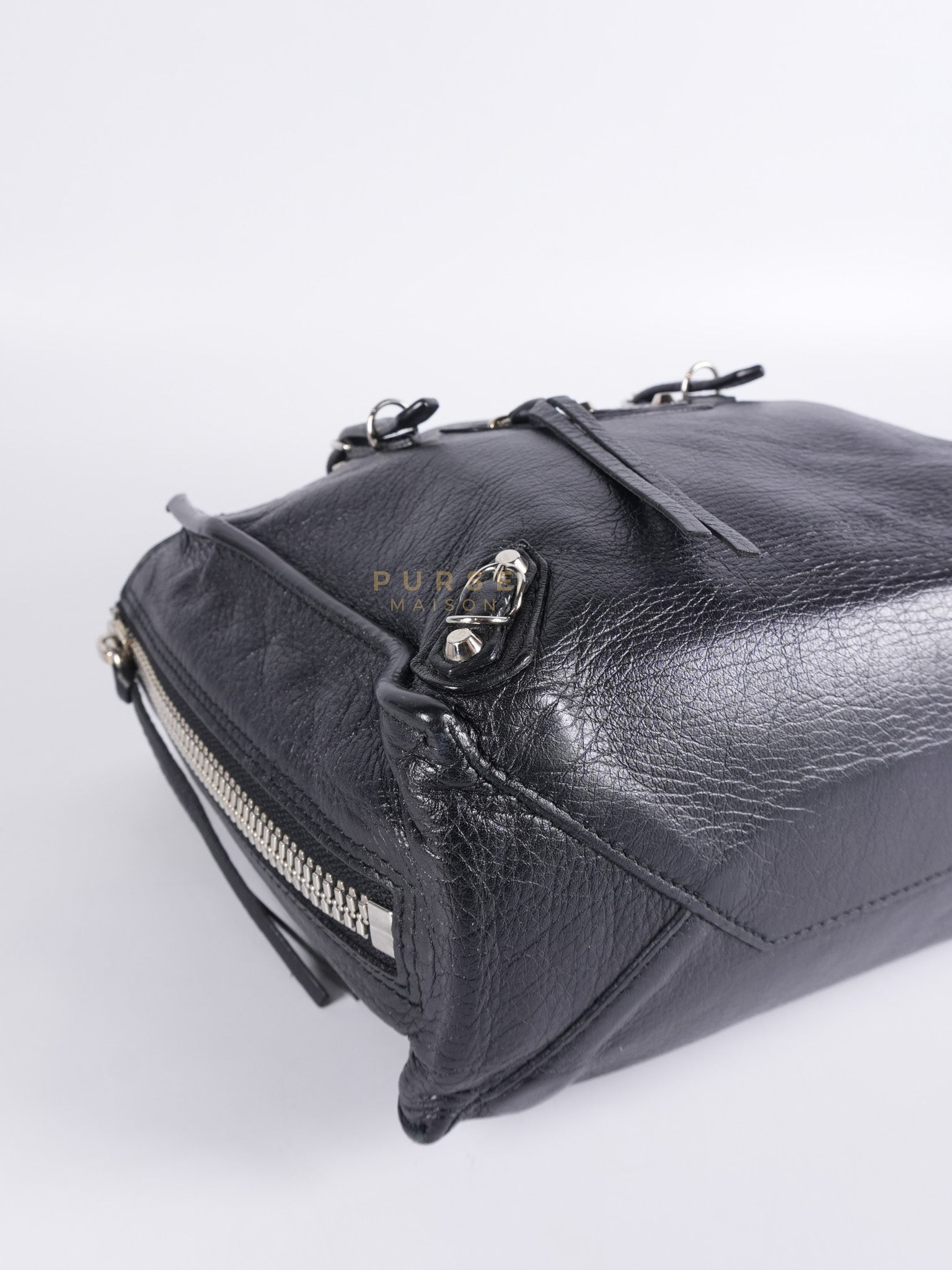 Papier A4 Mini Tote Black in Calfskin Leather | Purse Maison Luxury Bags Shop