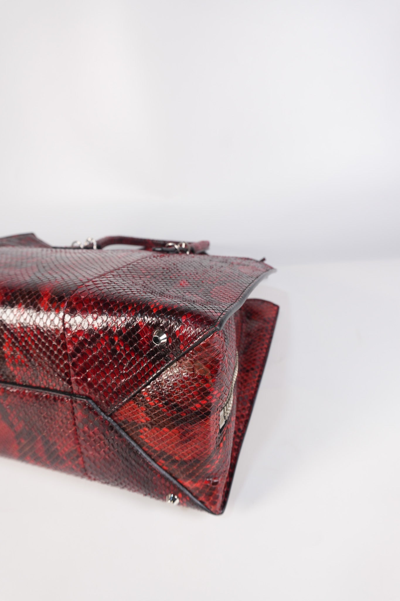 Papier A6 Red/Black Python Exotic Leather Zip Around Crossbody Bag | Purse Maison Luxury Bags Shop