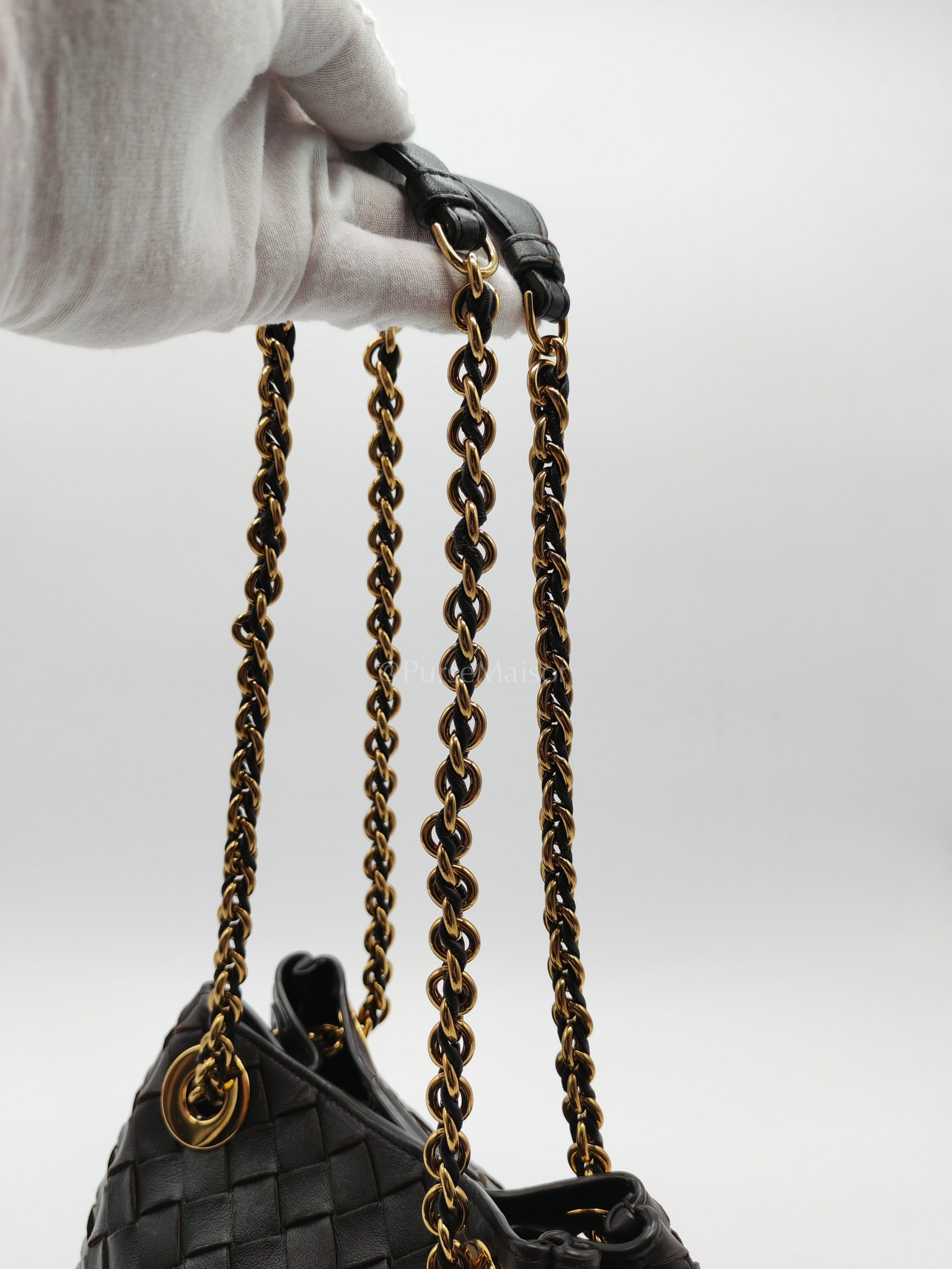 Parachute Small in Fondant Intrecciato Leather Chain Bag | Purse Maison Luxury Bags Shop