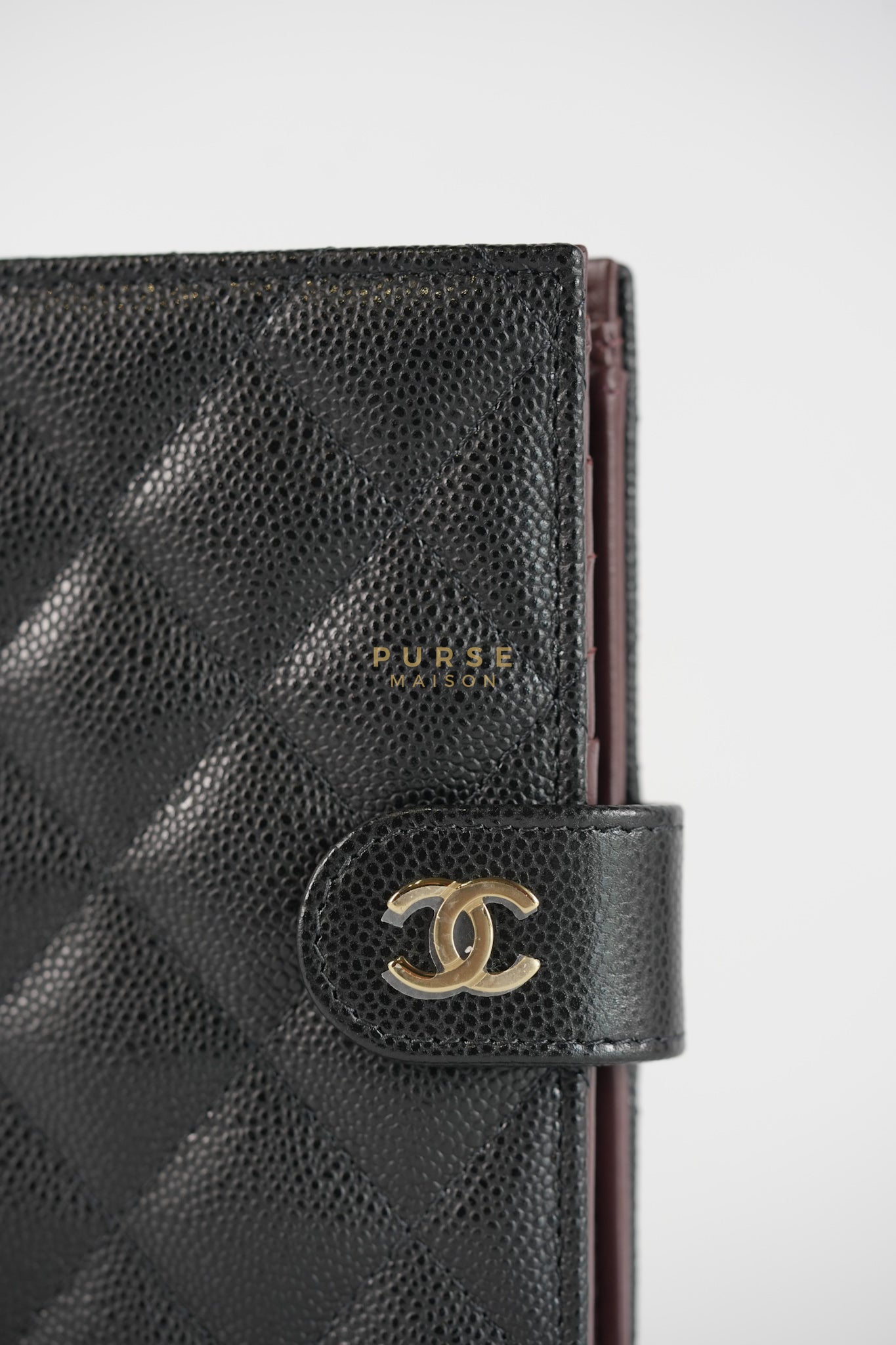 Passport Holder Black Caviar Leather and Gold Hardware (Microchip) | Purse Maison Luxury Bags Shop