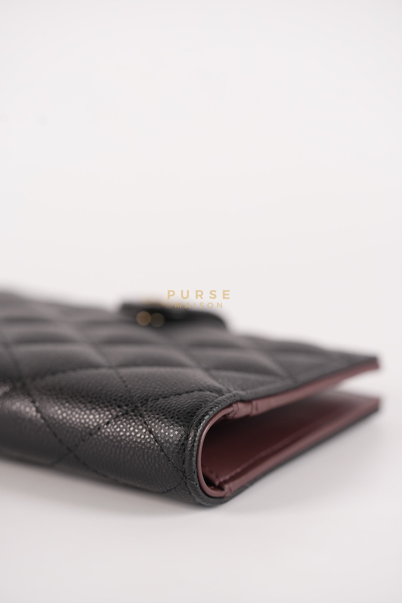 Passport Holder Black Caviar Leather and Gold Hardware (Microchip) | Purse Maison Luxury Bags Shop