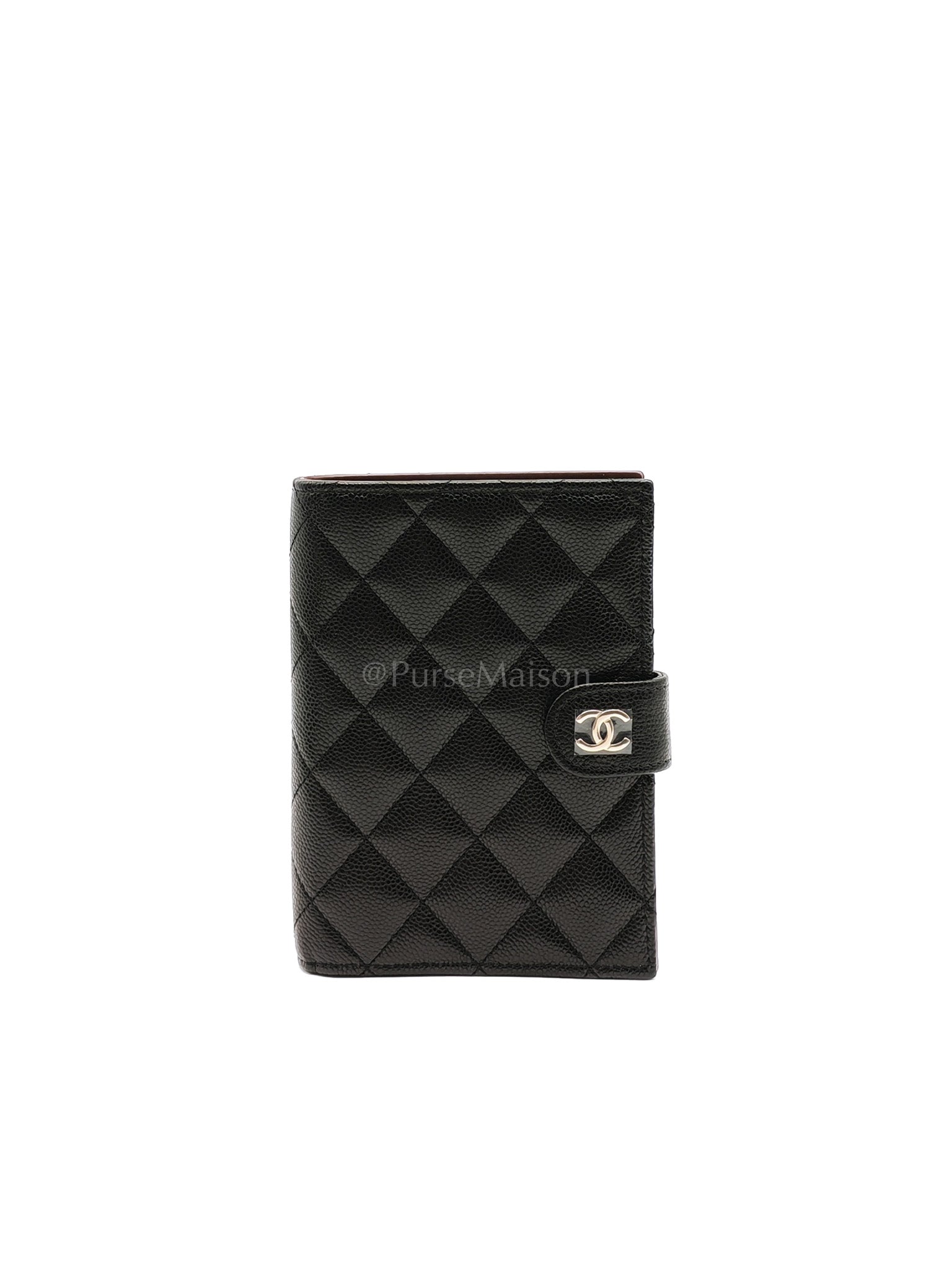 Passport Holder in Black Caviar Leather and Light Gold Hardware (Microchip) HA****EK | Purse Maison Luxury Bags Shop