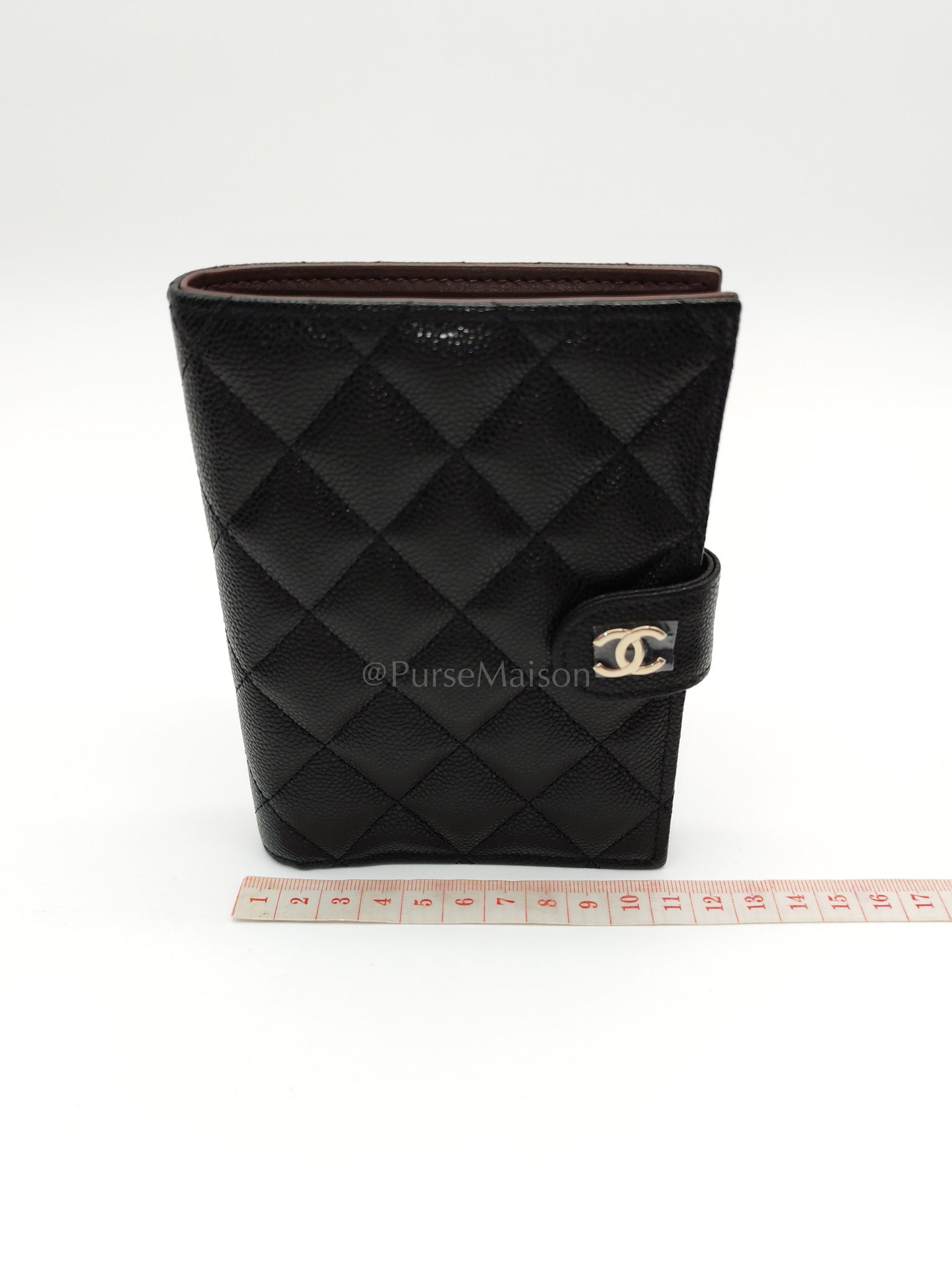 Passport Holder in Black Caviar Leather and Light Gold Hardware (Microchip) TK****2G | Purse Maison Luxury Bags Shop