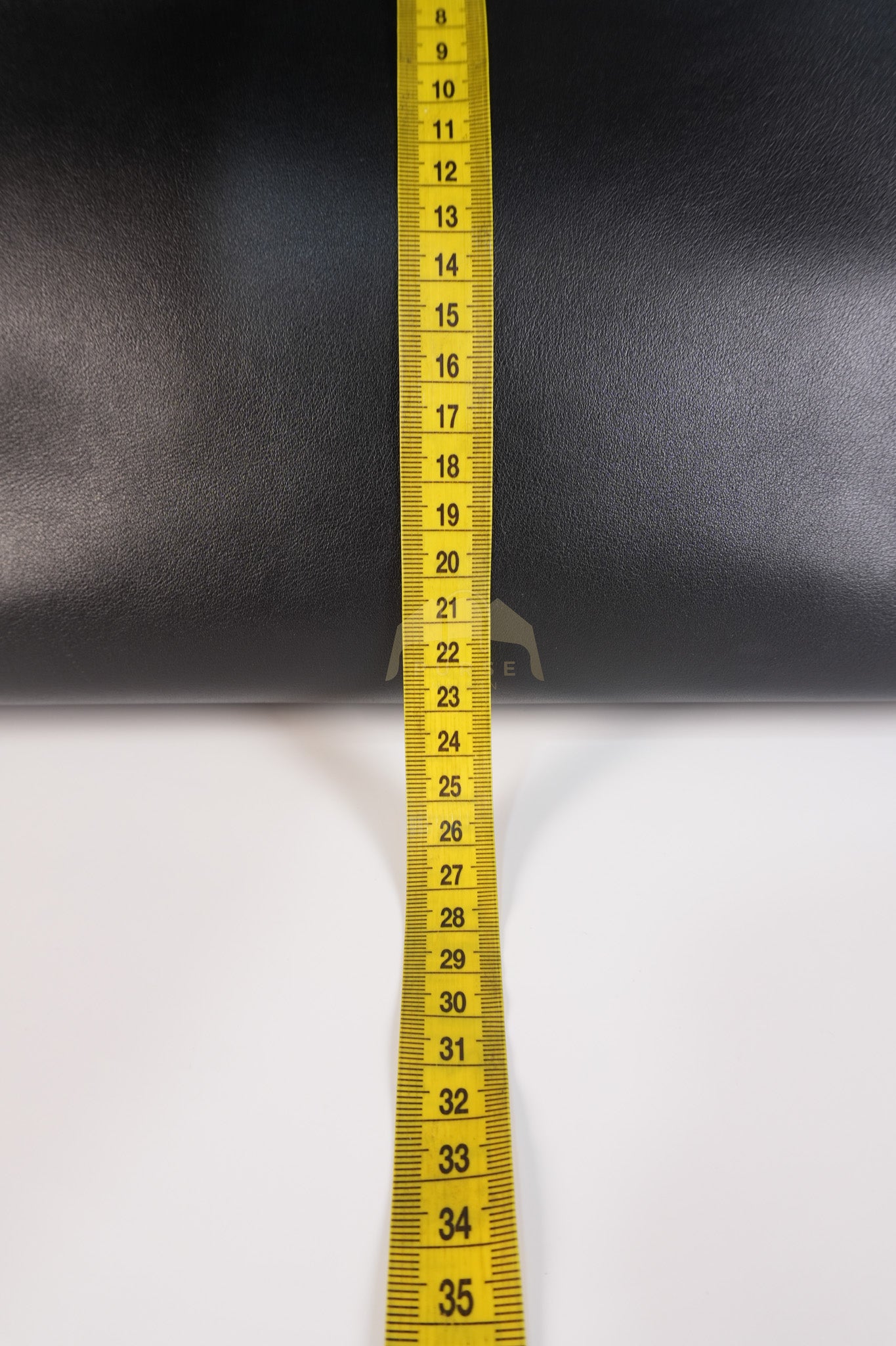 Peekaboo Hand Bag Medium in Black Shiny Calfskin Leather | Purse Maison Luxury Bags Shop