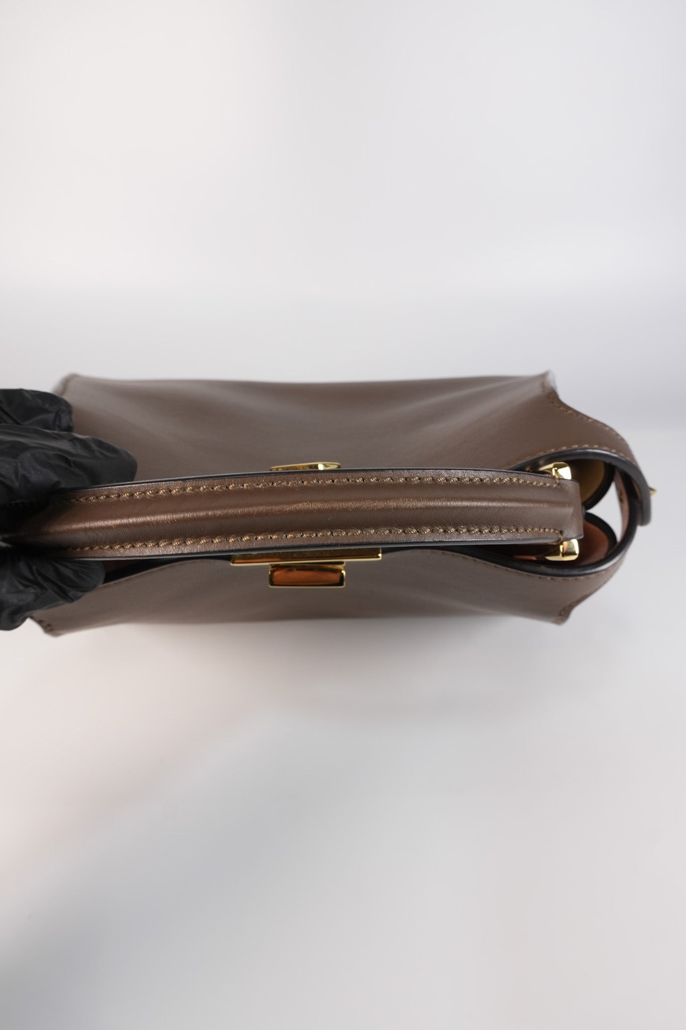 Peekaboo IseeU Small in Brown Calfskin Leather | Purse Maison Luxury Bags Shop