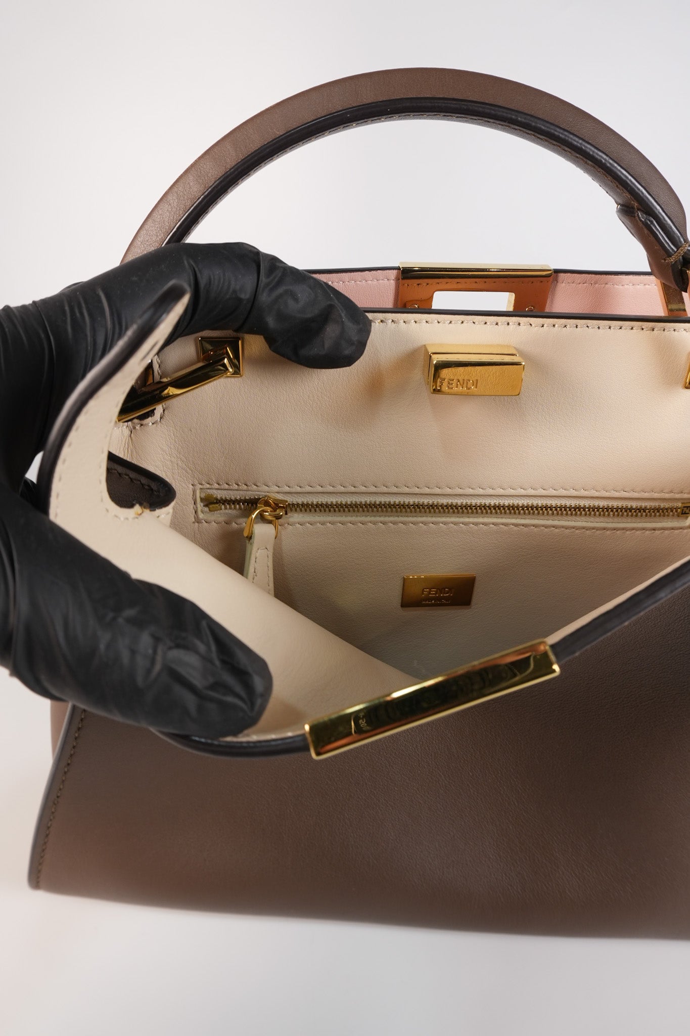 Peekaboo IseeU Small in Brown Calfskin Leather | Purse Maison Luxury Bags Shop