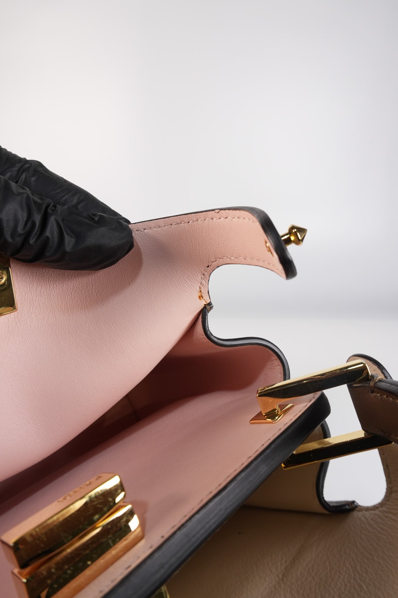 Peekaboo IseeU Small in Brown Calfskin Leather | Purse Maison Luxury Bags Shop