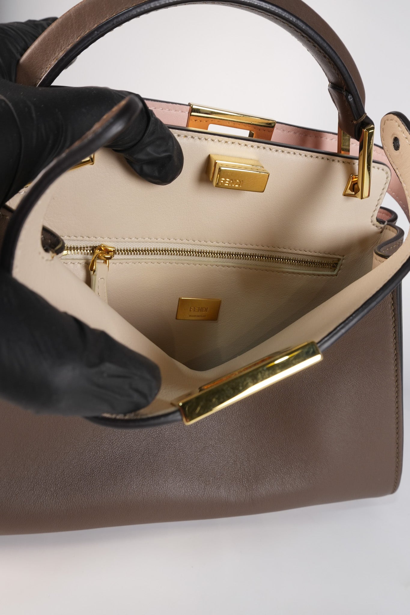 Peekaboo IseeU Small in Brown Calfskin Leather | Purse Maison Luxury Bags Shop