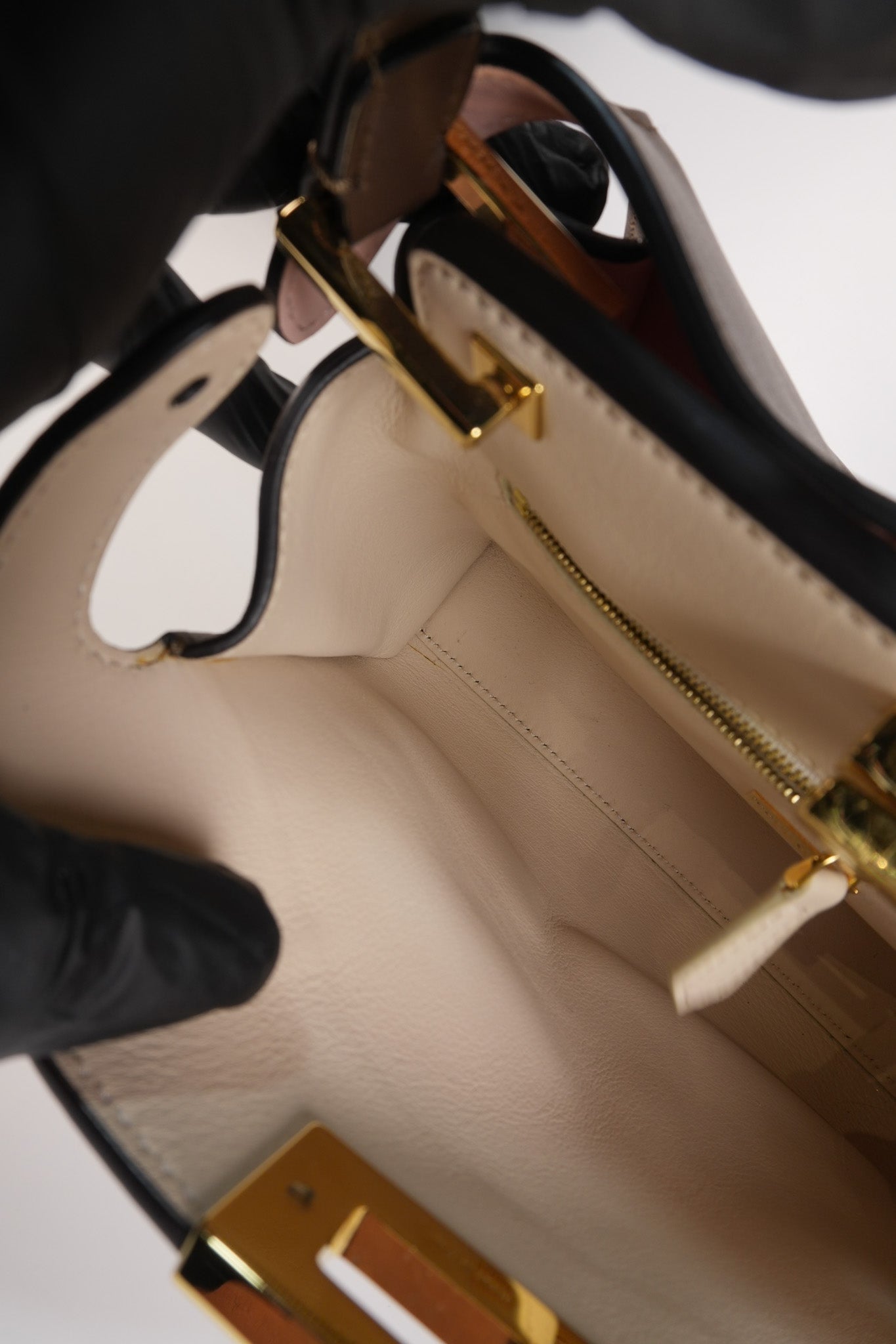 Peekaboo IseeU Small in Brown Calfskin Leather | Purse Maison Luxury Bags Shop