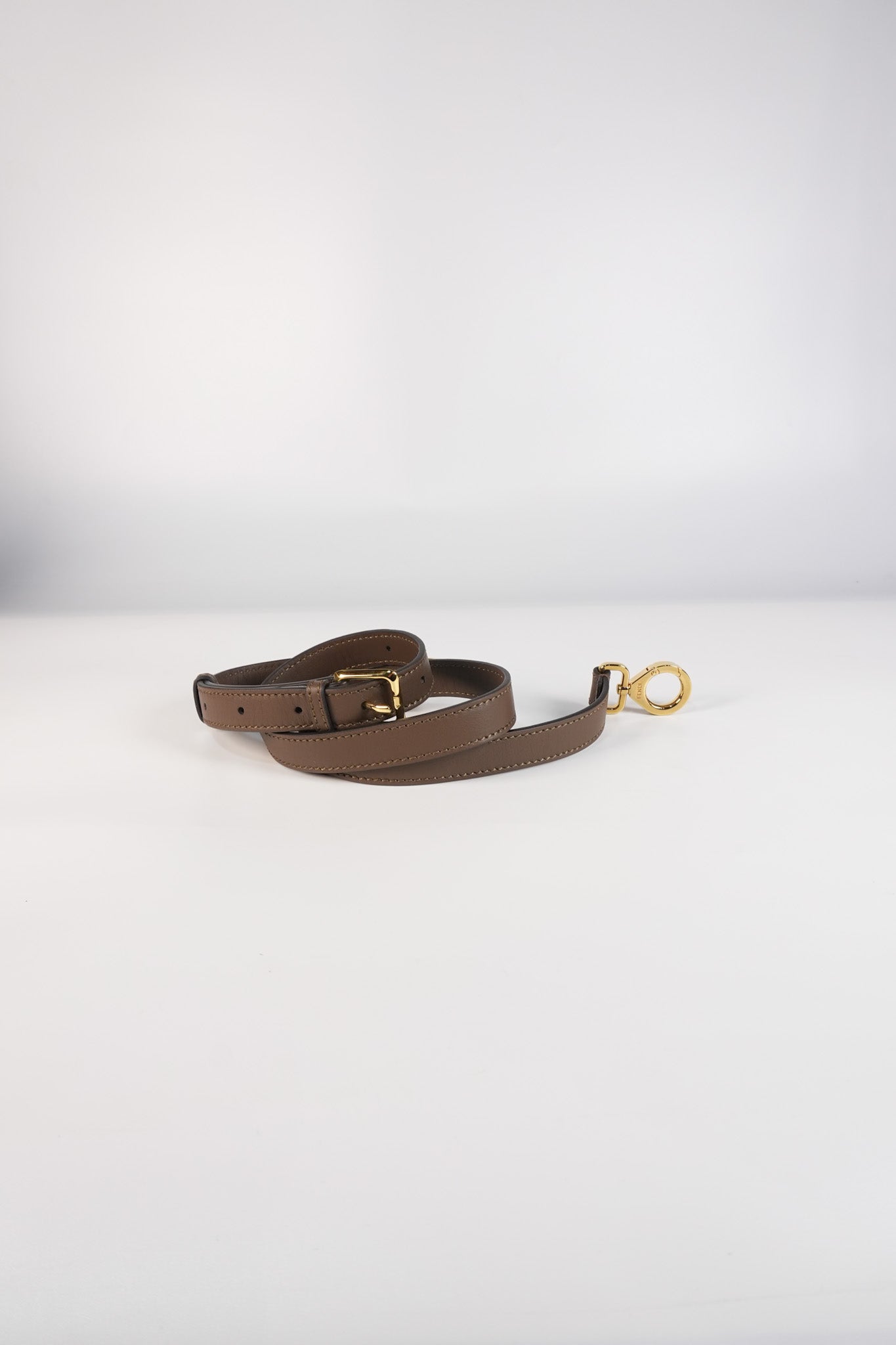 Peekaboo IseeU Small in Brown Calfskin Leather | Purse Maison Luxury Bags Shop