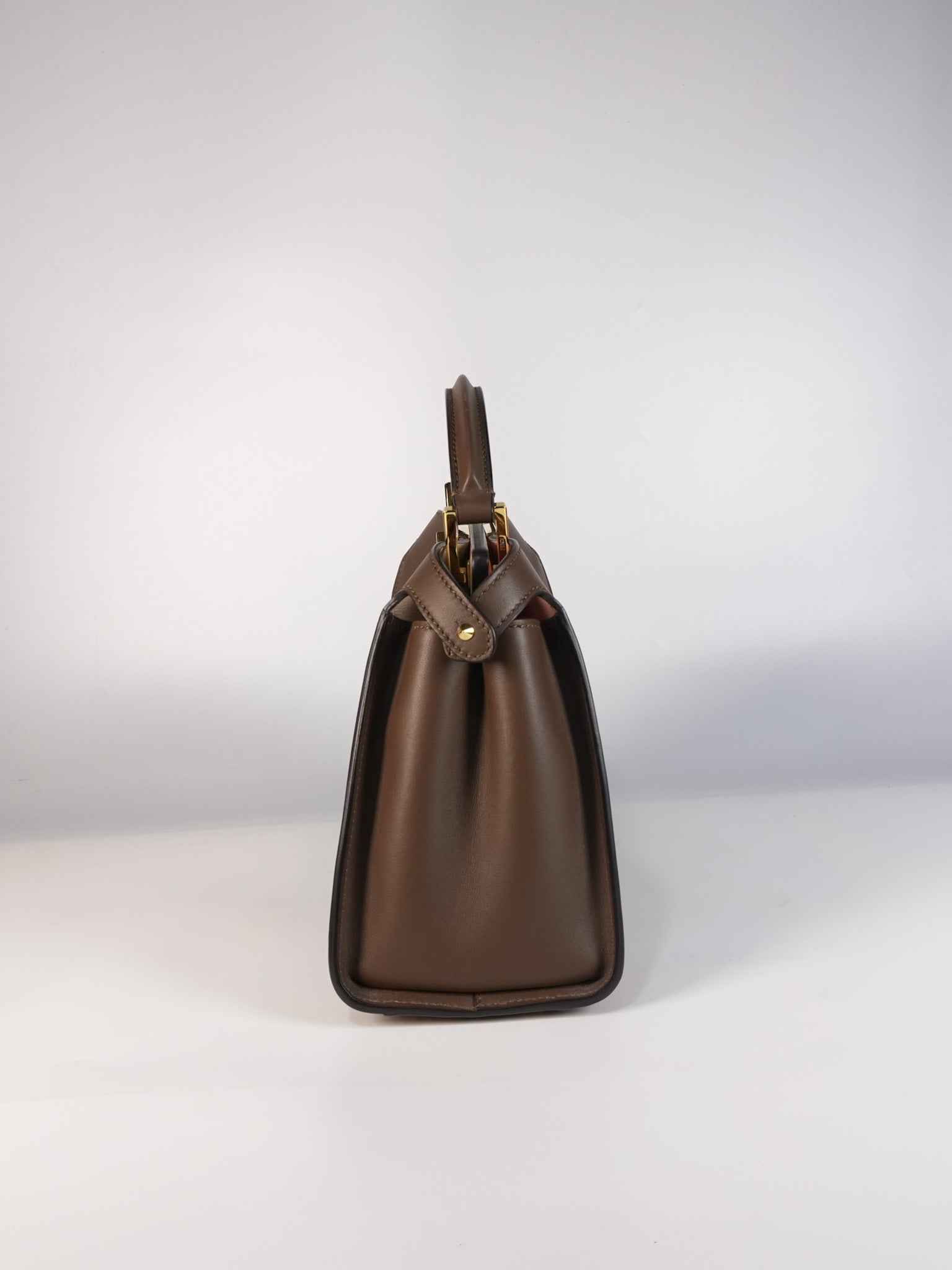 Peekaboo IseeU Small in Brown Calfskin Leather | Purse Maison Luxury Bags Shop