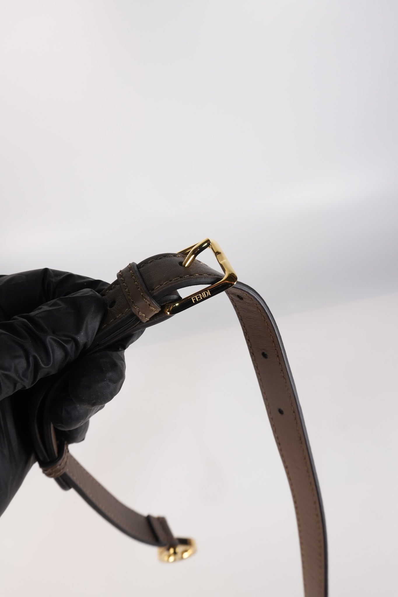 Peekaboo IseeU Small in Brown Calfskin Leather | Purse Maison Luxury Bags Shop