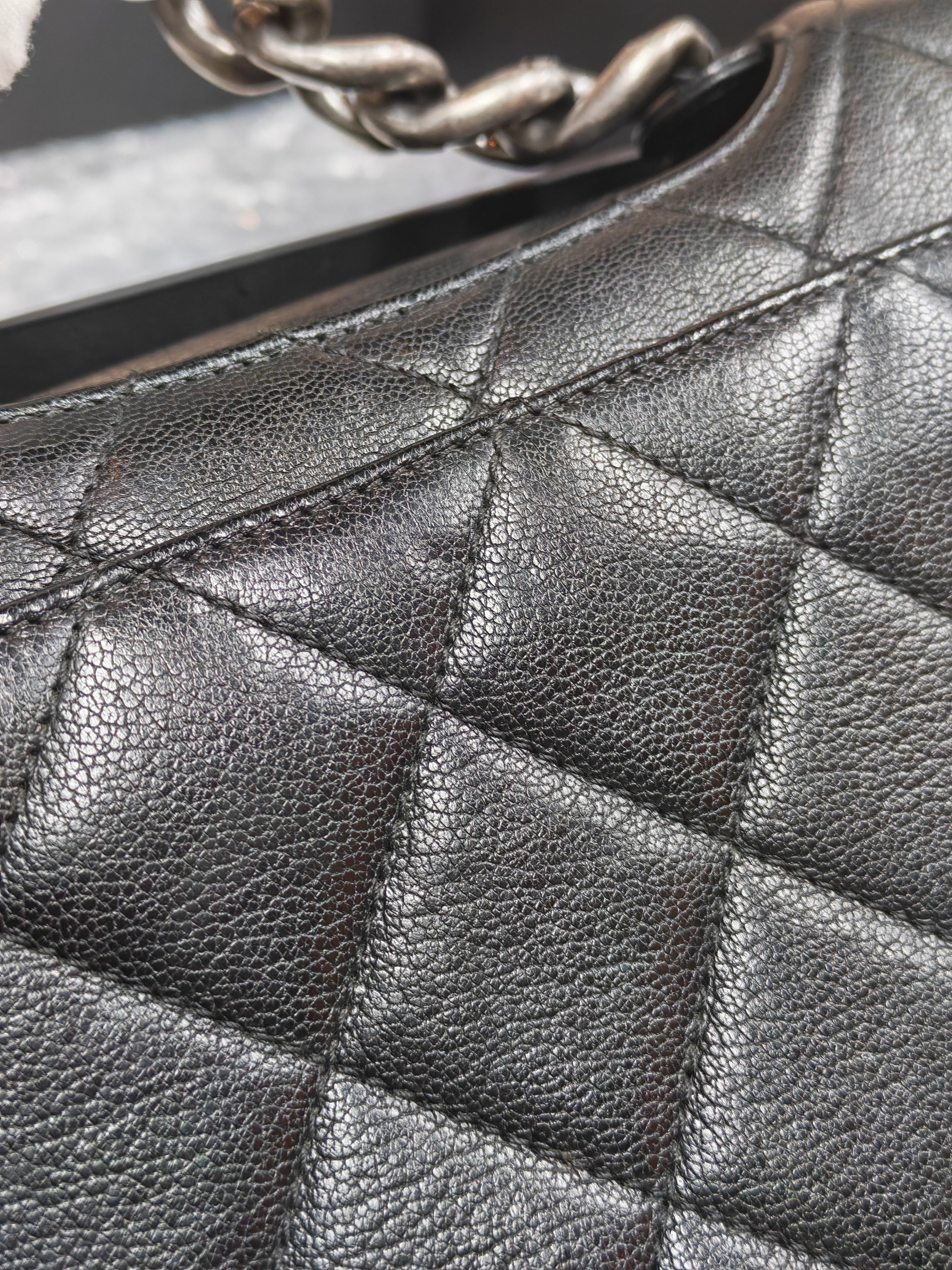 Perfect Edge Flap in Quilted Goatskin Leather and Ruthenium Hardware Series 21 | Purse Maison Luxury Bags Shop