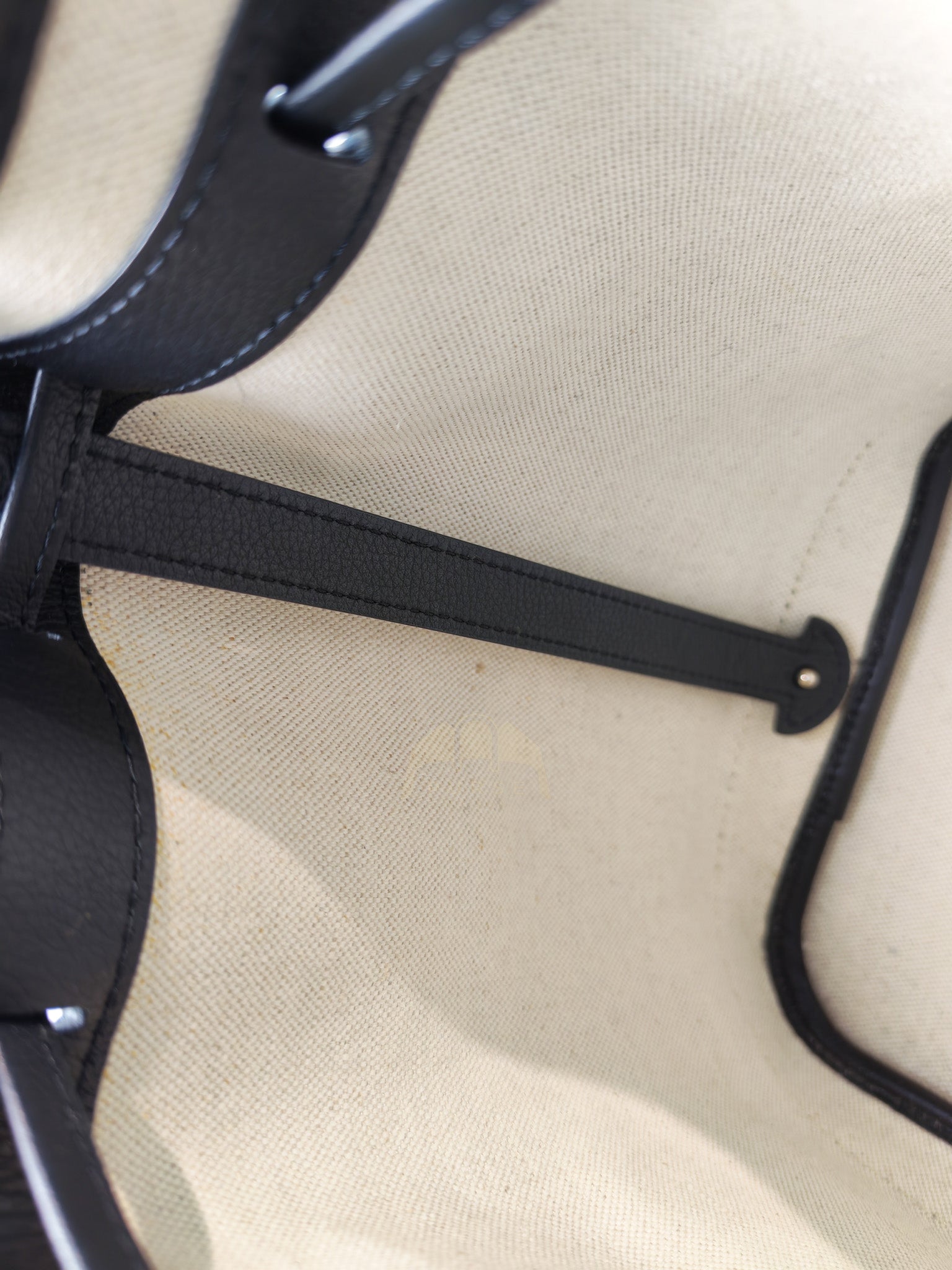 Petit Flot Bucket Sling Bag PM in Black Goyardine Canvas | Purse Maison Luxury Bags Shop