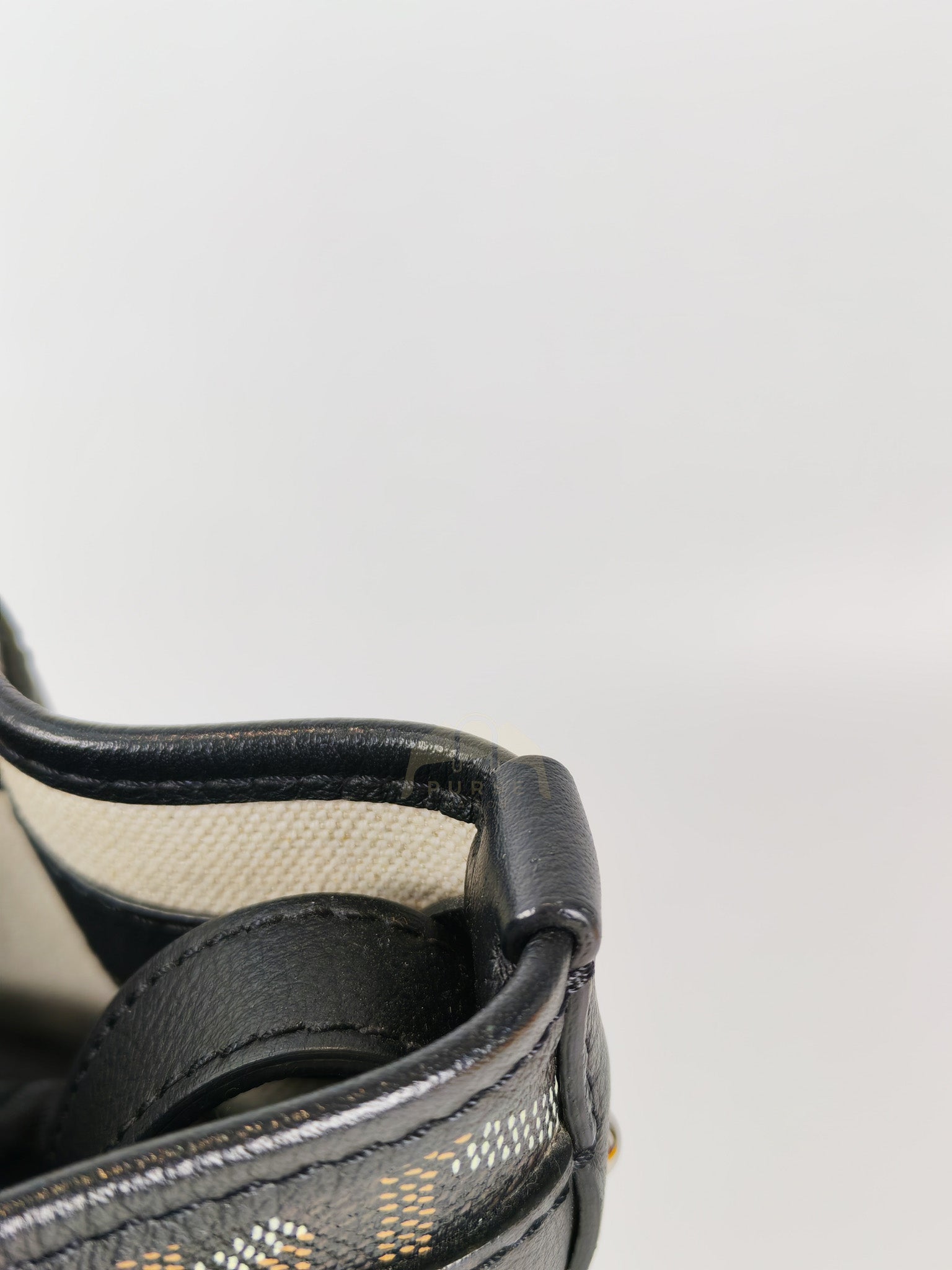 Petit Flot Bucket Sling Bag PM in Black Goyardine Canvas | Purse Maison Luxury Bags Shop