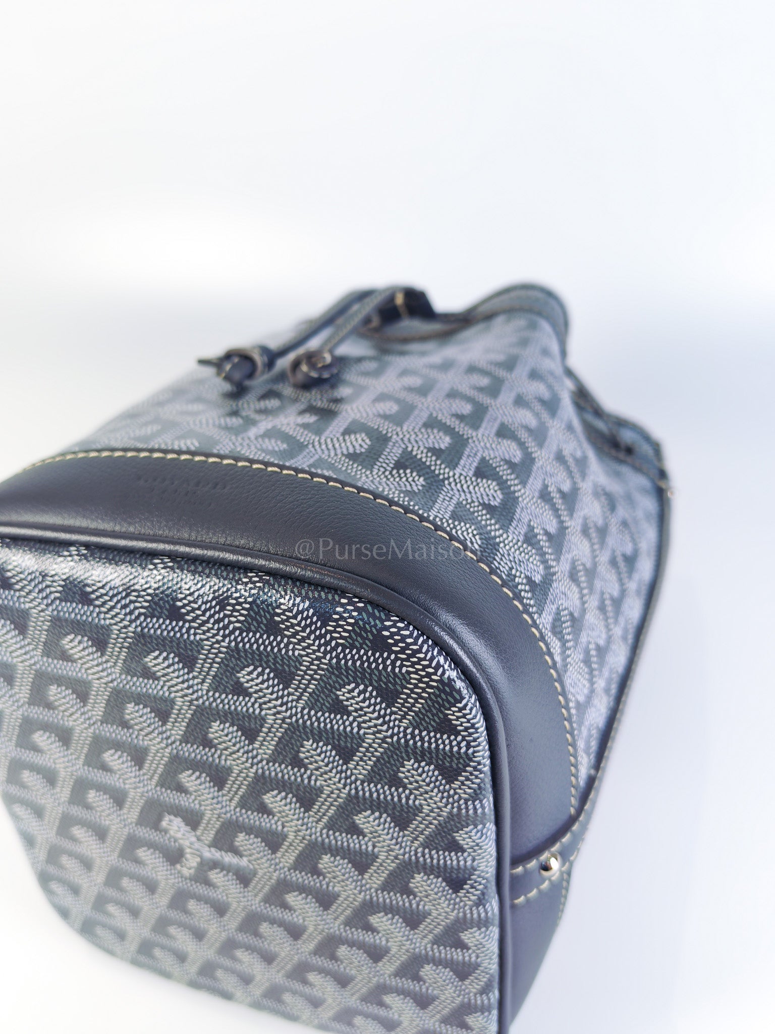 Petit Flot Bucket Sling Bag PM in Gray/Gris Goyardine Canvas | Purse Maison Luxury Bags Shop