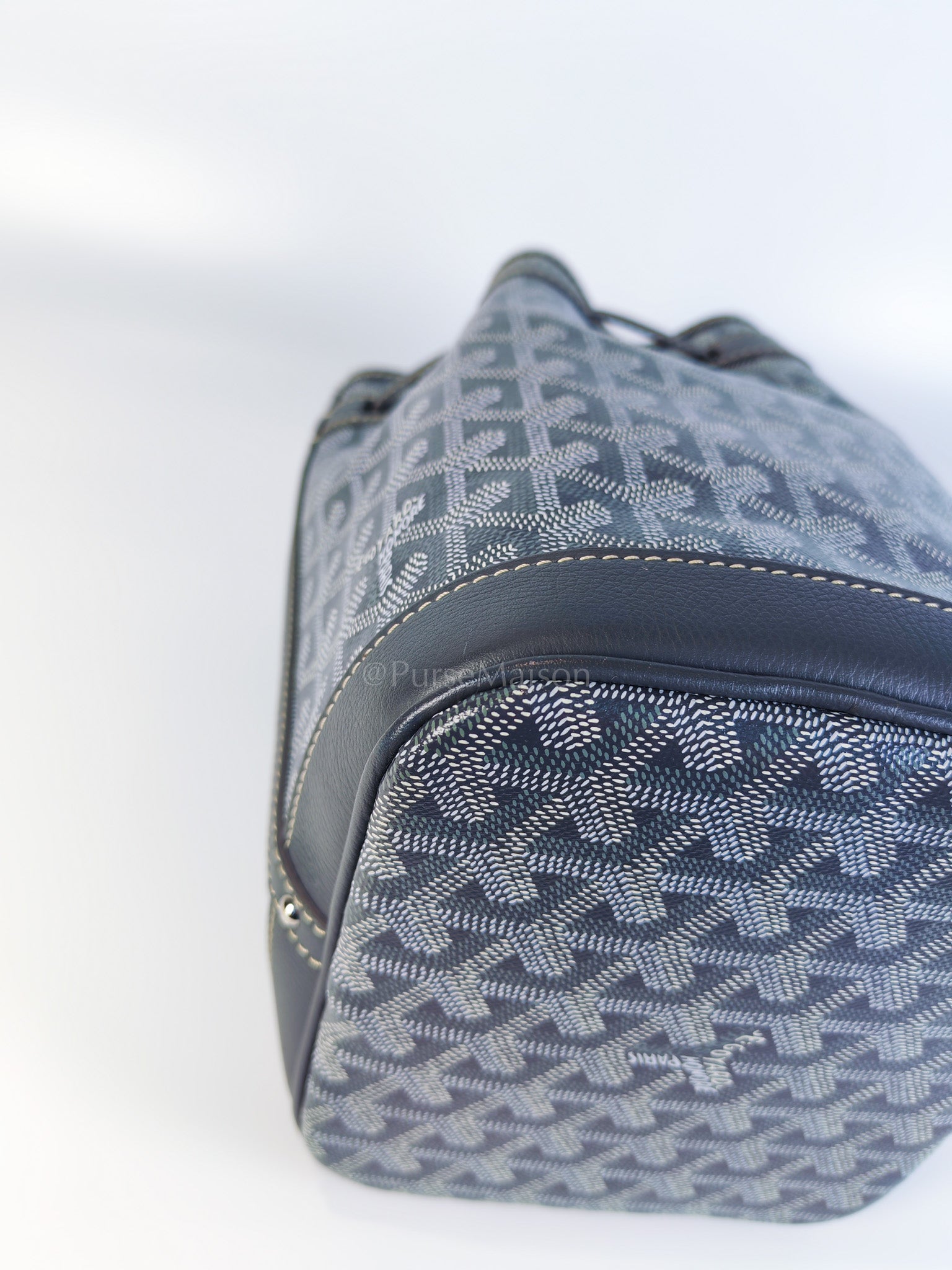 Petit Flot Bucket Sling Bag PM in Gray/Gris Goyardine Canvas | Purse Maison Luxury Bags Shop