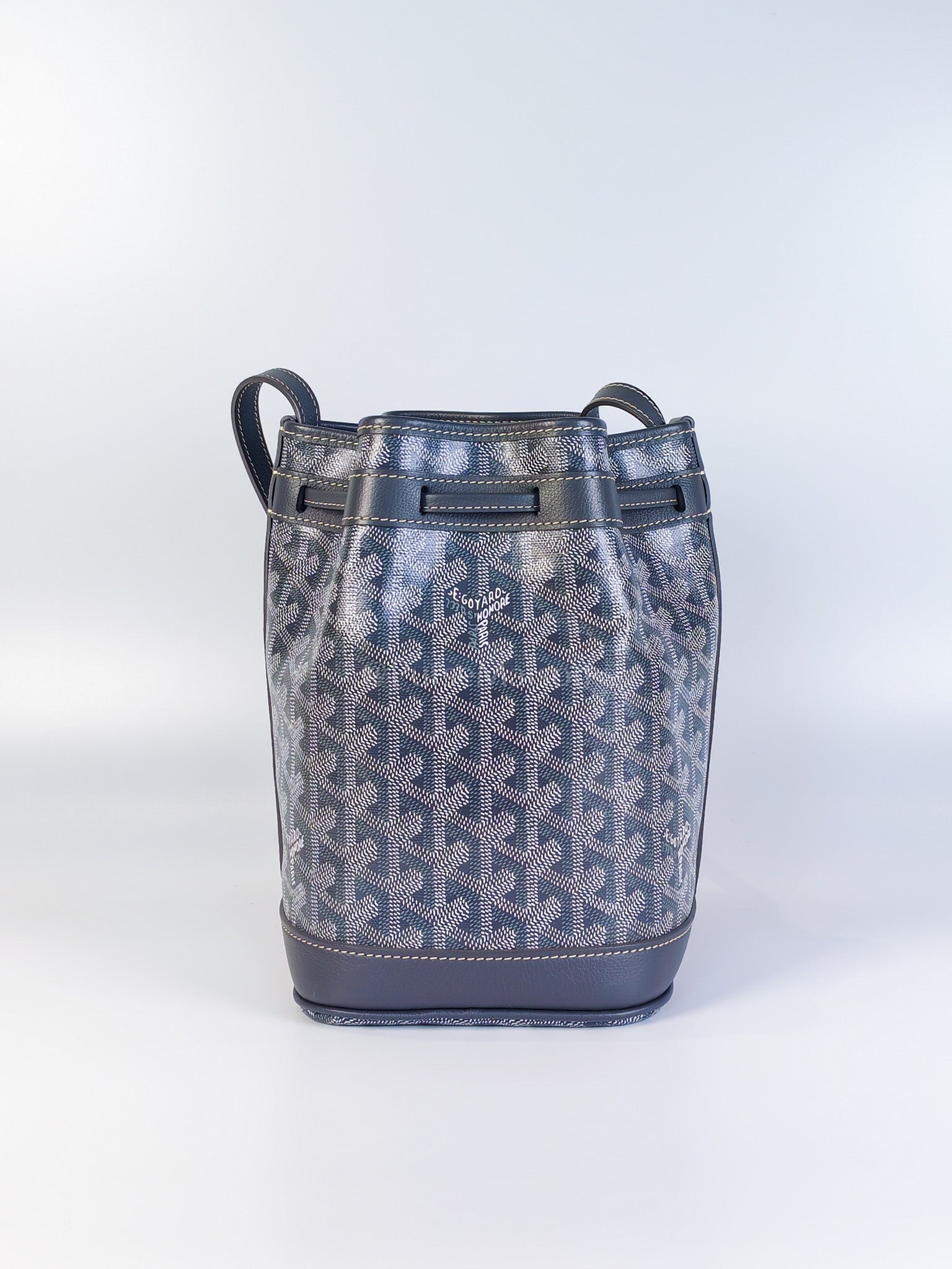 Petit Flot Bucket Sling Bag PM in Gray/Gris Goyardine Canvas | Purse Maison Luxury Bags Shop