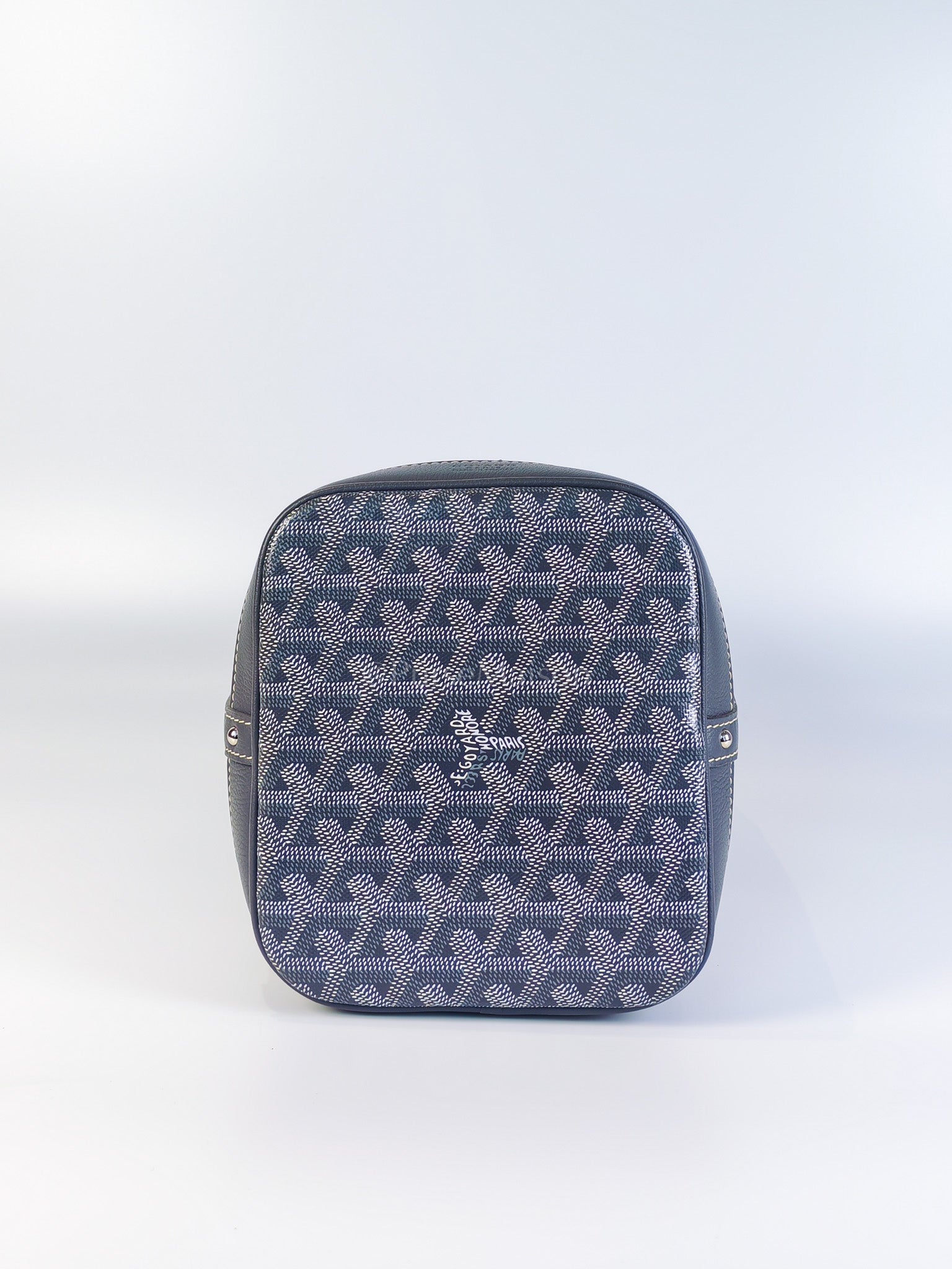 Petit Flot Bucket Sling Bag PM in Gray/Gris Goyardine Canvas | Purse Maison Luxury Bags Shop