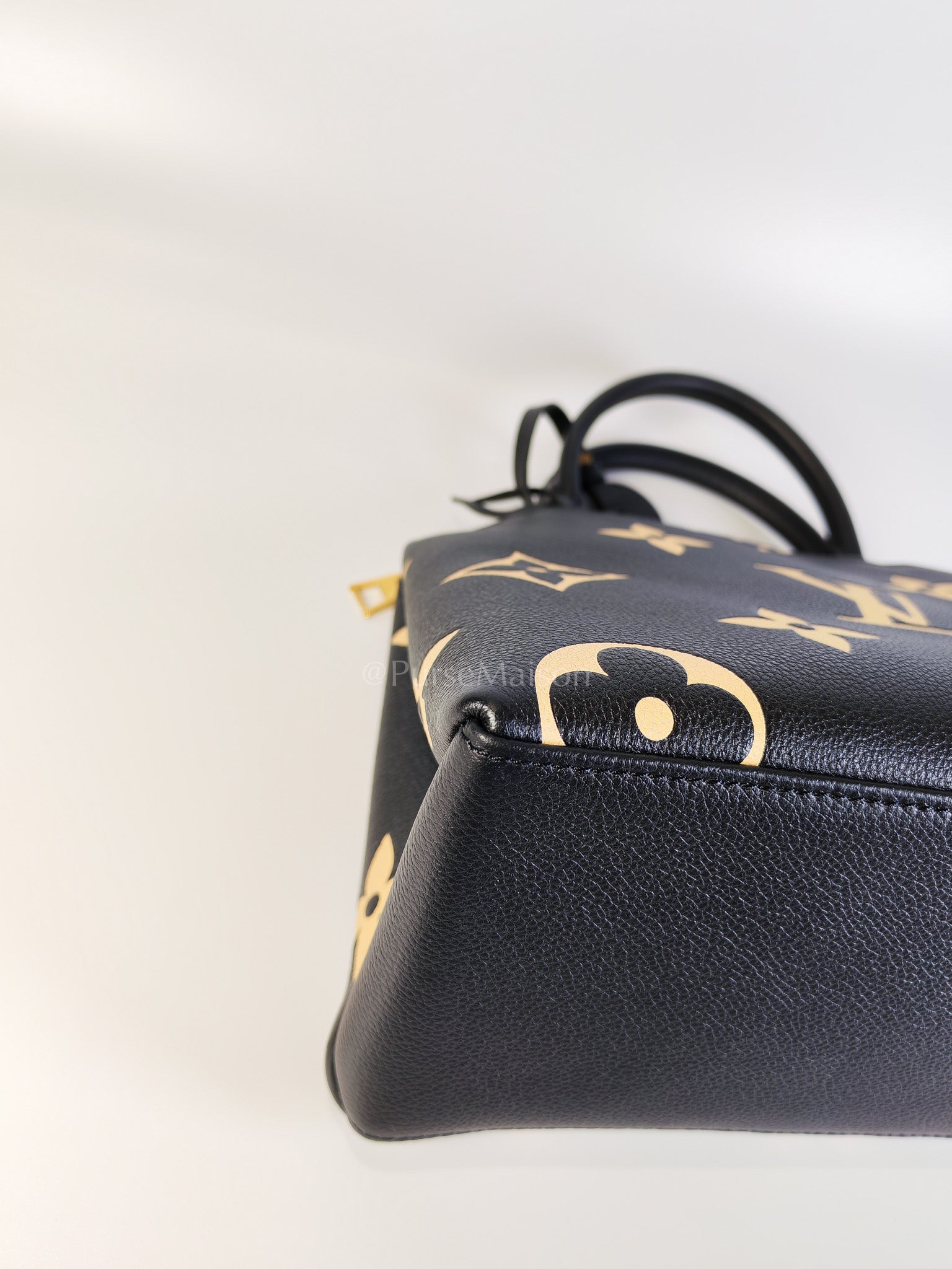 Petit Palais PM Bicolor Monogram Leather (Microchip) | Purse Maison Luxury Bags Shop