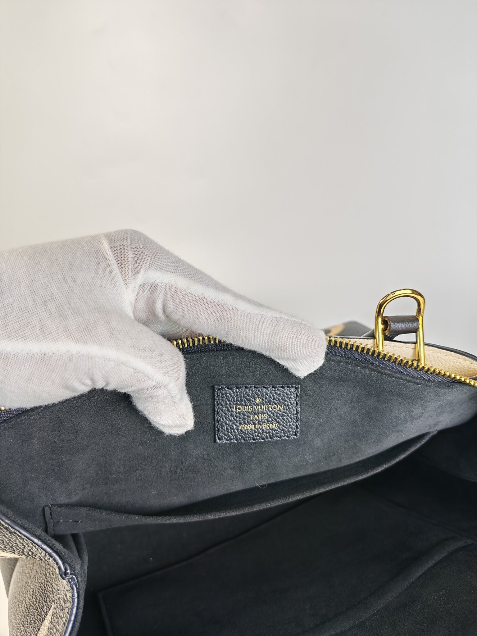 Petit Palais PM in Monogram Empreinte Bicolor Leather (Microchip) | Purse Maison Luxury Bags Shop