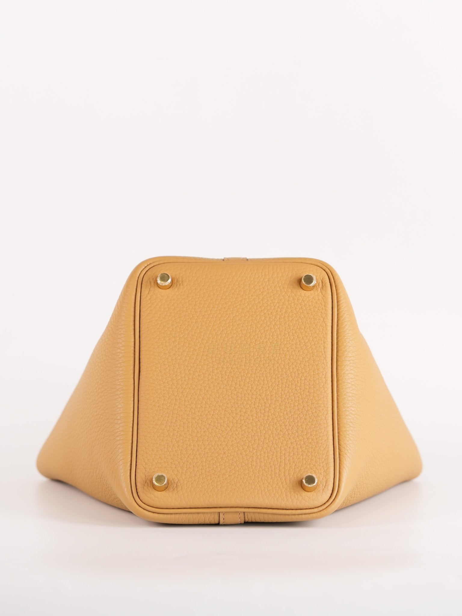 Picotin 18 Biscuit in Clemence Taurillon Leather and Gold Hardware Stamp K (2025) | Purse Maison Luxury Bags Shop