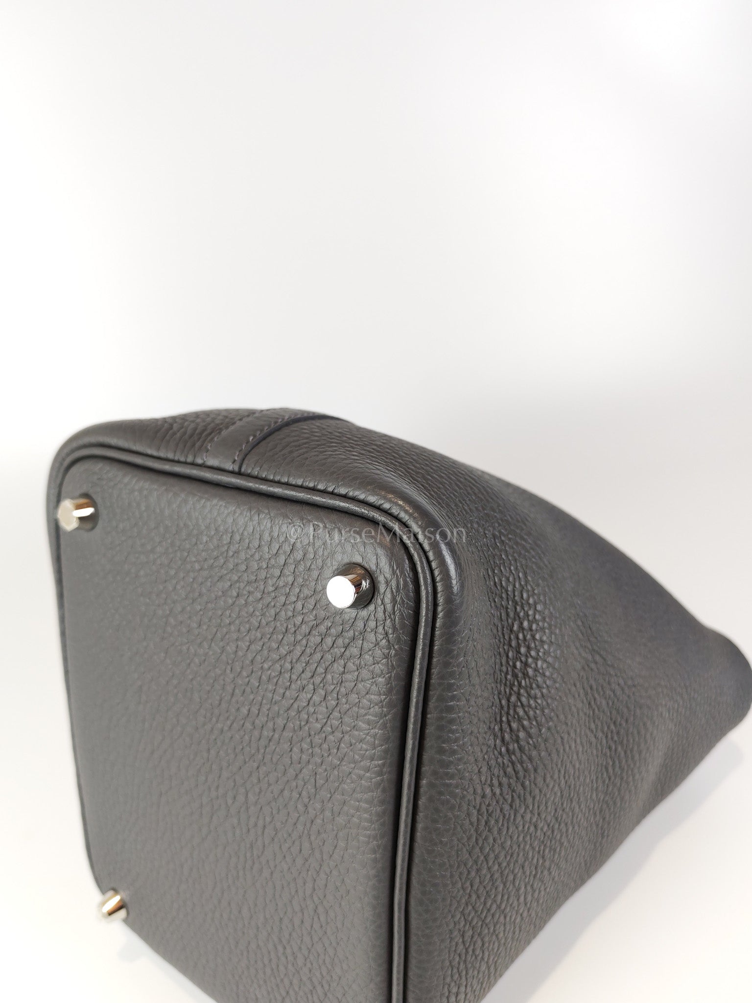 Picotin 18 Gris Misty Bicolor in Clemence Leather and Palladium Hardware Stamp W (2024) | Purse Maison Luxury Bags Shop