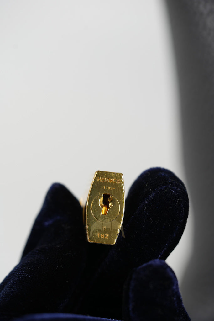 Picotin 18 in Black Clemence Leather and Gold Hardware Stamp Y (2020) | Purse Maison Luxury Bags Shop