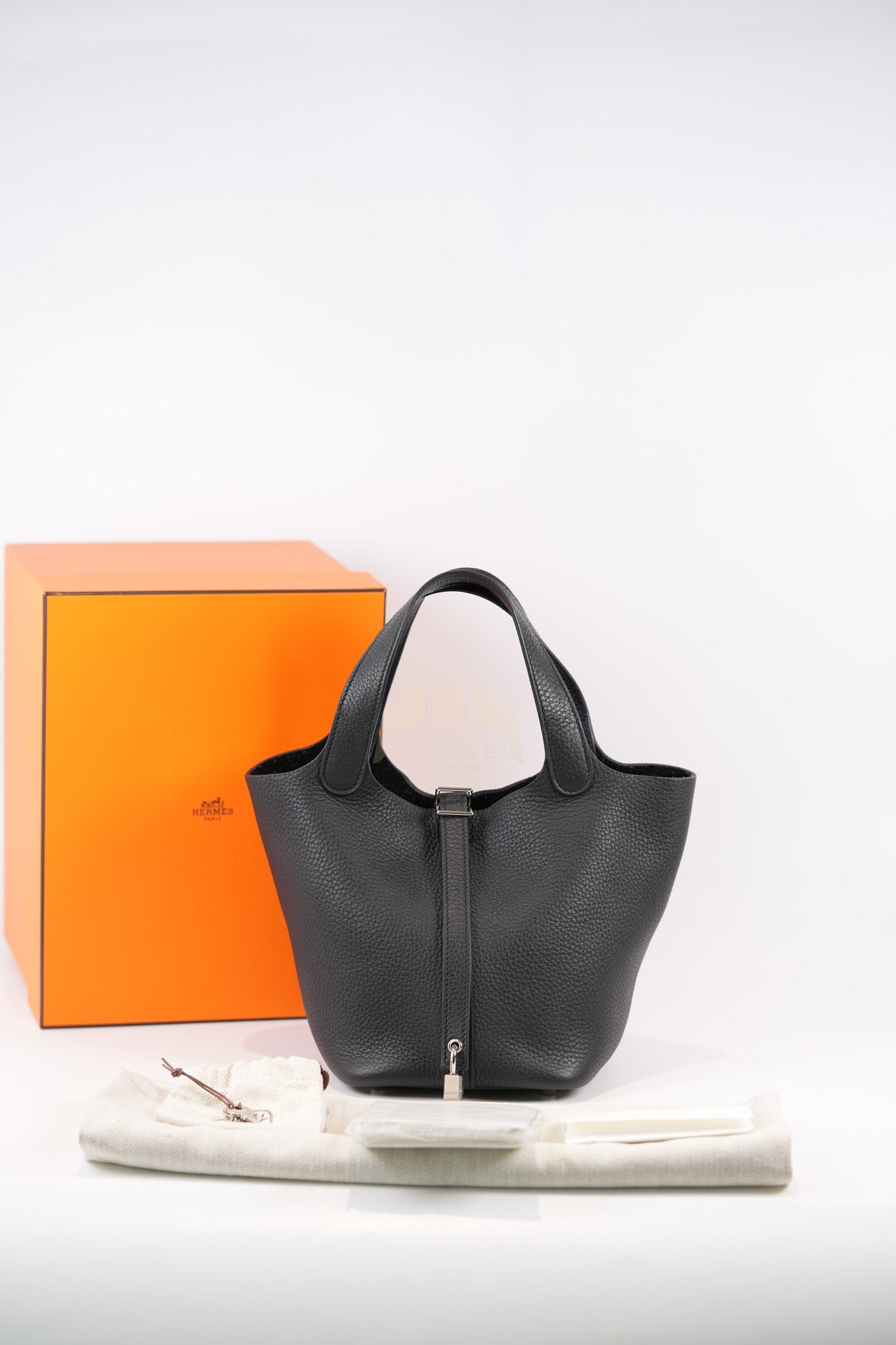 Picotin 18 in Noir/Black Clemence Leather Palladium Hardware Stamp U(2022) | Purse Maison Luxury Bags Shop