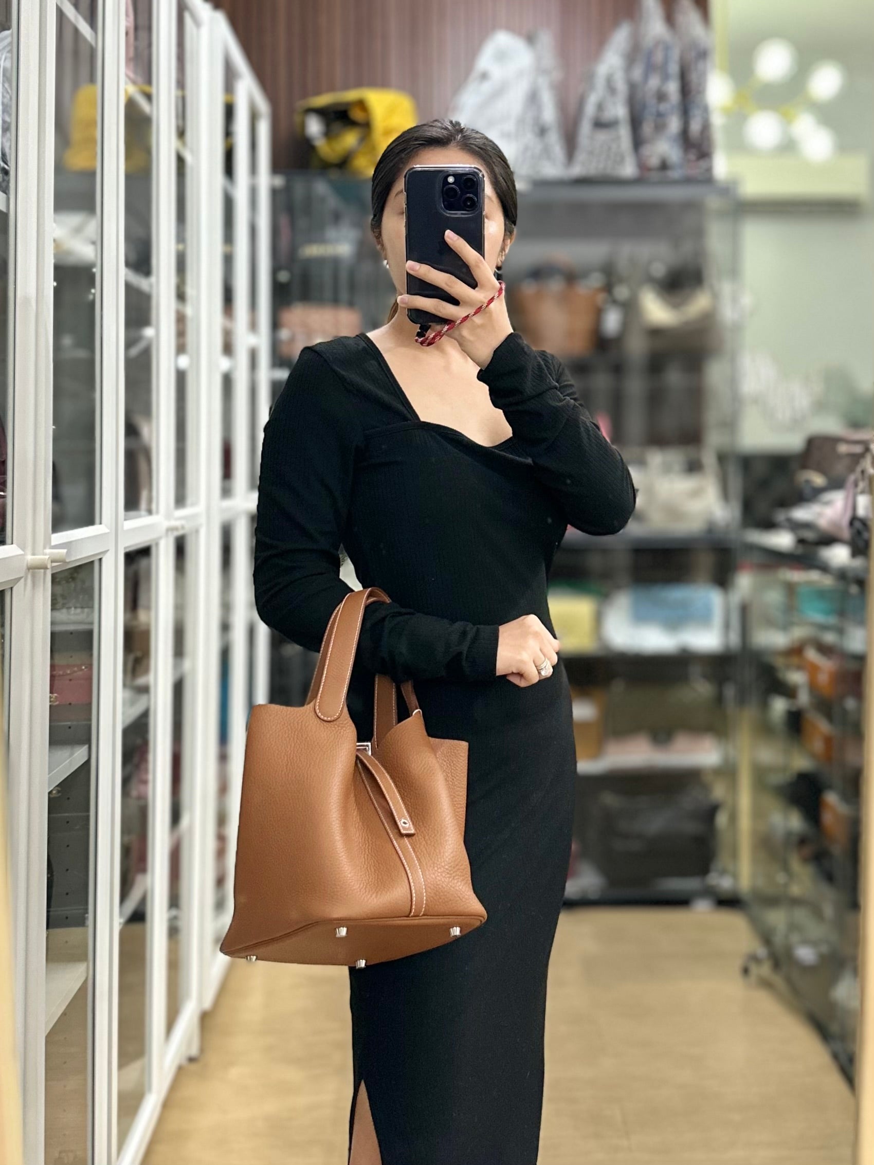 Picotin 22 Gold Taurillon Clemence Leather in Gold Hardware Stamp W (2024) | Purse Maison Luxury Bags Shop