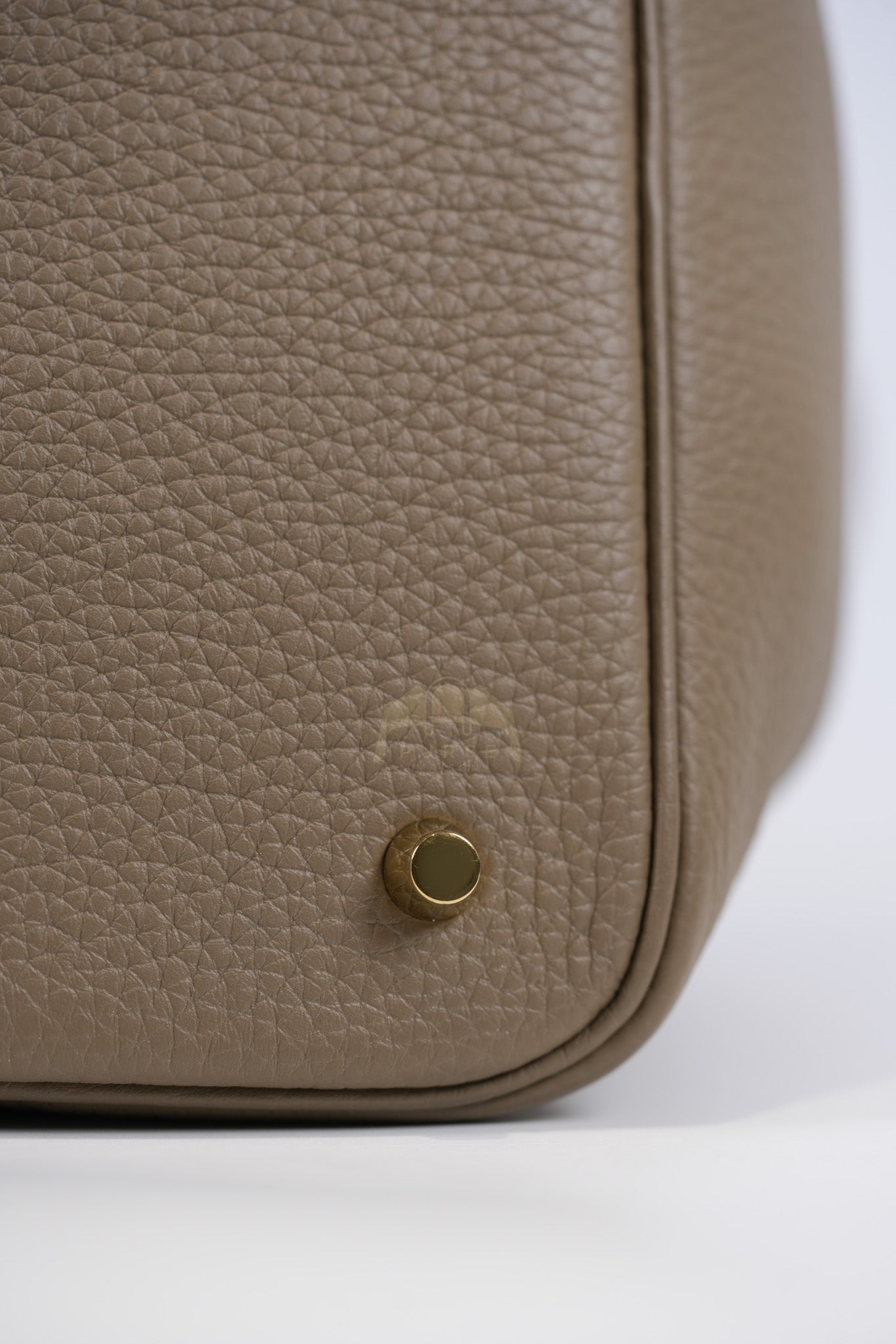 Picotin 22 in Etoupe Clemence Leather Gold Hardware Stamp W(2024) | Purse Maison Luxury Bags Shop