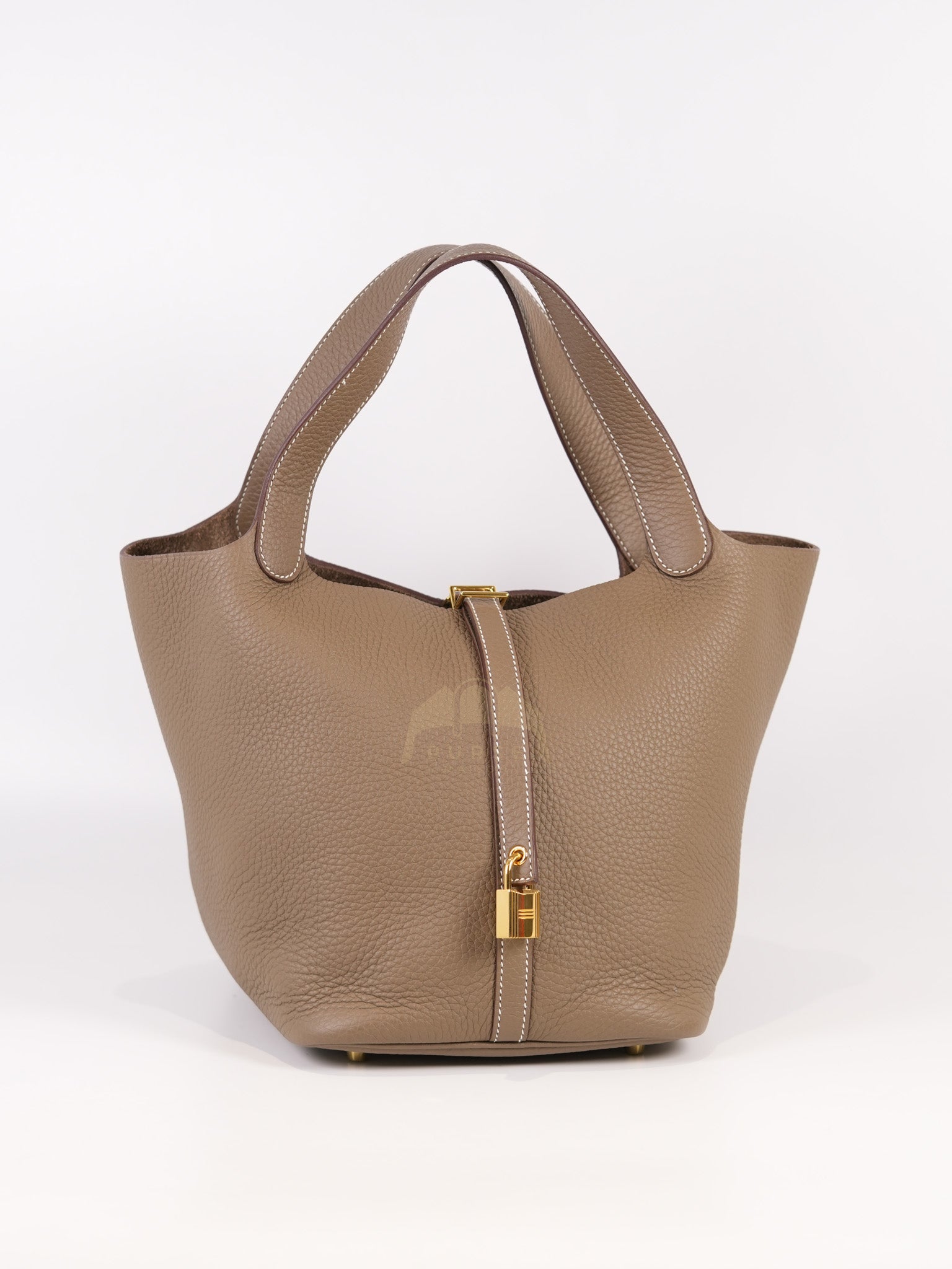 Picotin 22 in Etoupe Clemence Leather Gold Hardware Stamp W(2024) | Purse Maison Luxury Bags Shop