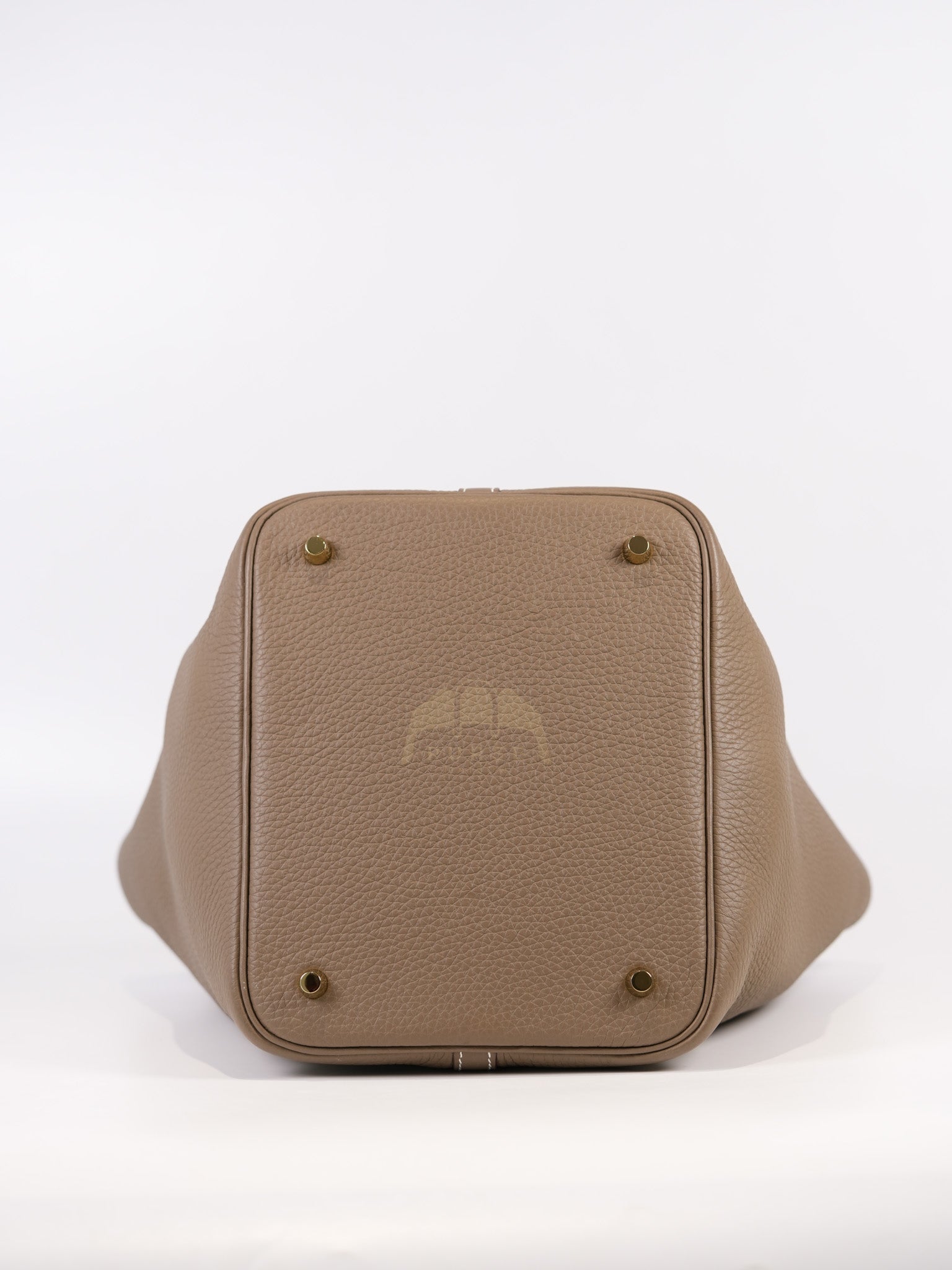 Picotin 22 in Etoupe Clemence Leather Gold Hardware Stamp W(2024) | Purse Maison Luxury Bags Shop