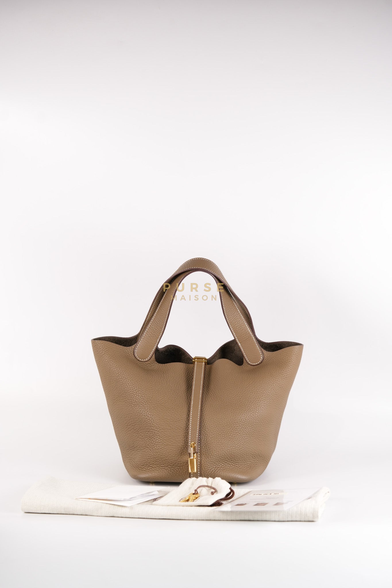 Picotin 22 in Etoupe Clemence Leather & Gold Hardware Stamp Z(2021) | Purse Maison Luxury Bags Shop