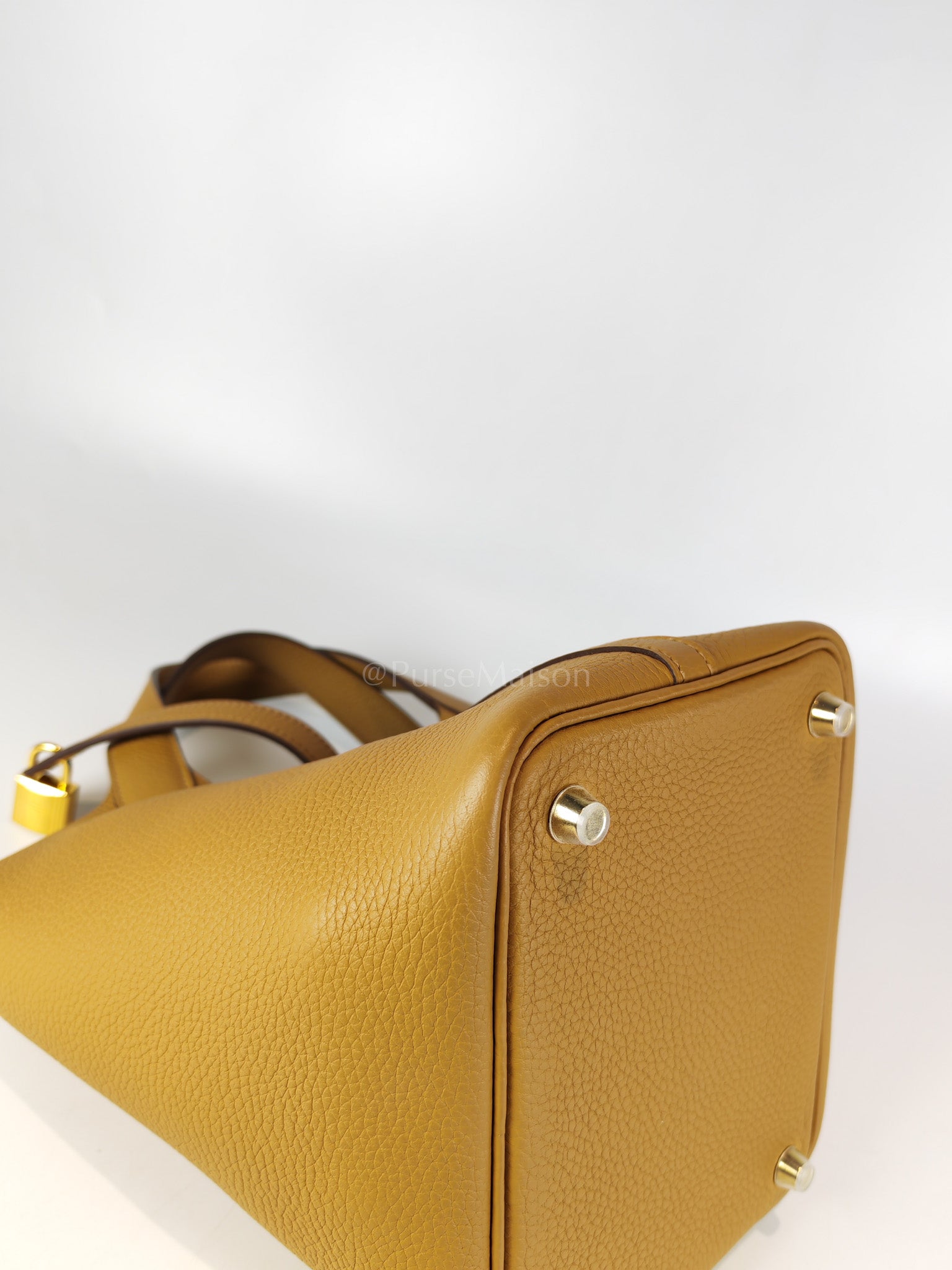 Picotin Lock 18 in Biscuit Clemence Leather Gold Hardware Stamp U(2022) | Purse Maison Luxury Bags Shop