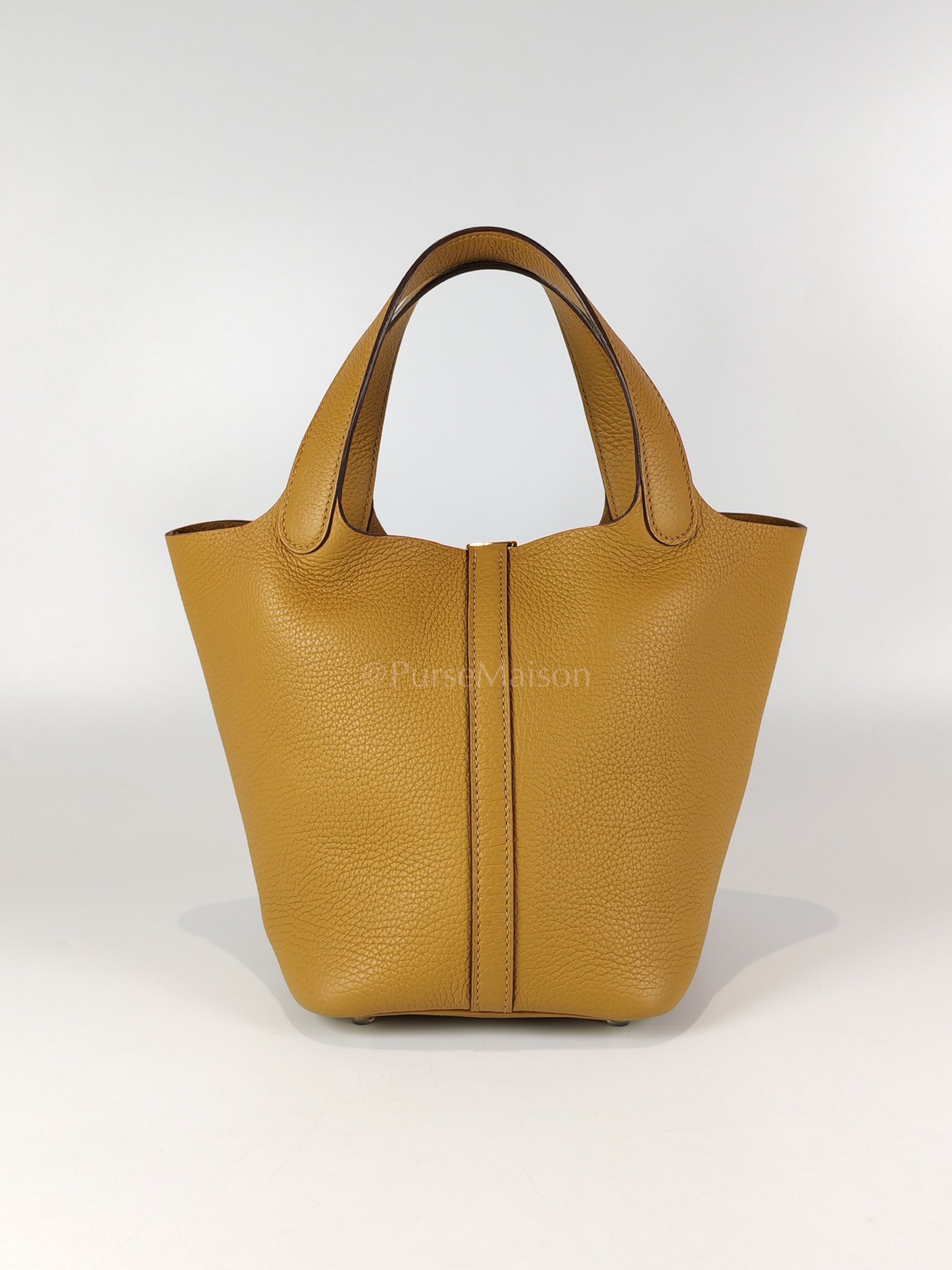 Picotin Lock 18 in Biscuit Clemence Leather Gold Hardware Stamp U(2022) | Purse Maison Luxury Bags Shop