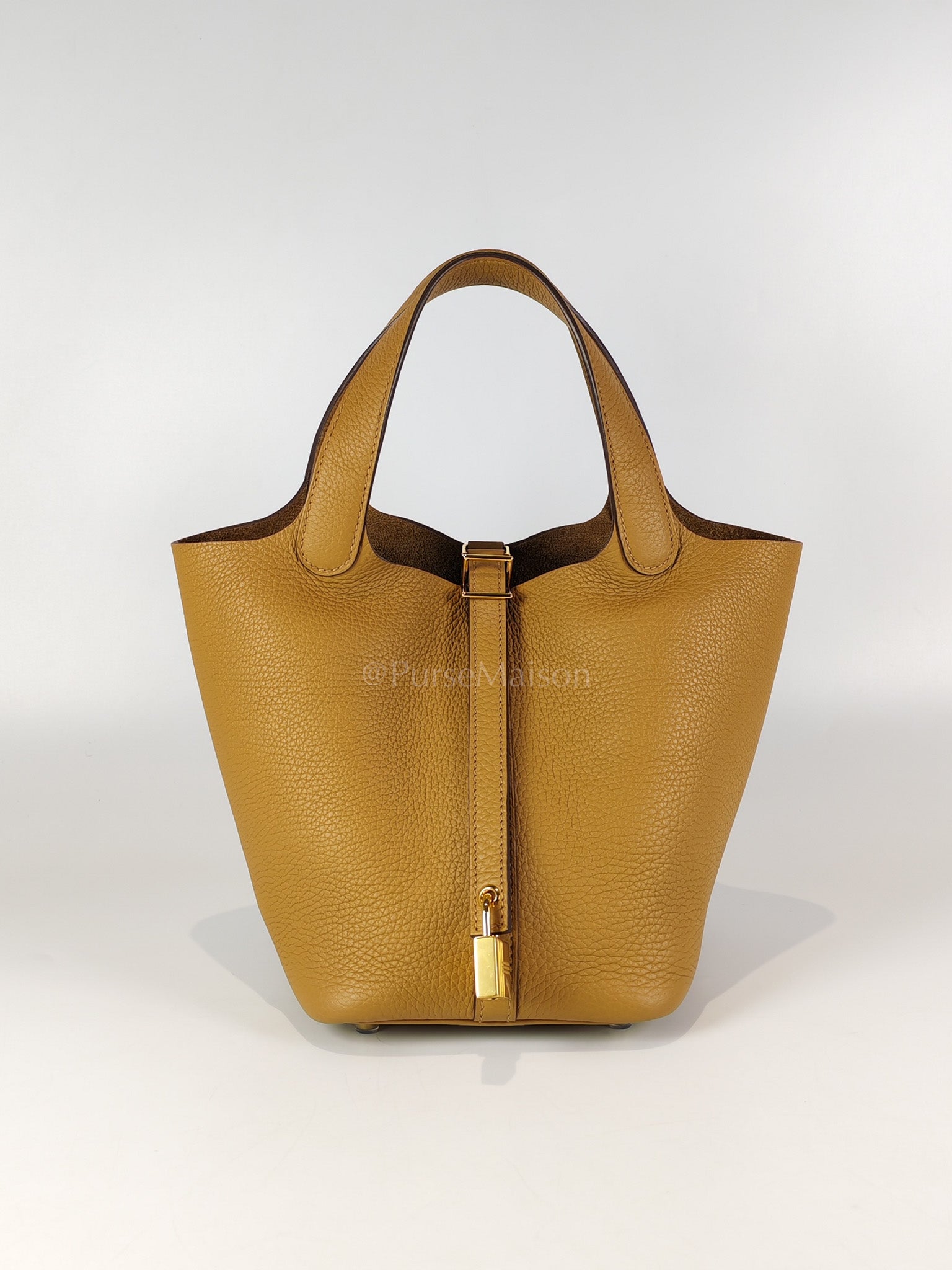 Picotin Lock 18 in Biscuit Clemence Leather Gold Hardware Stamp U(2022) | Purse Maison Luxury Bags Shop