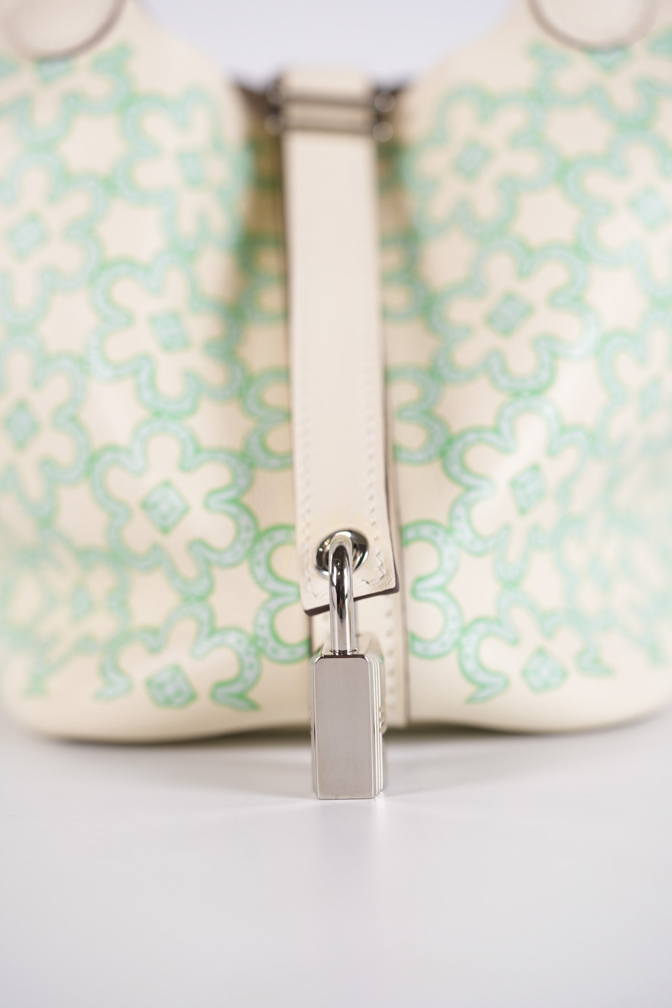 Picotin Micro Lucky Daisy in Nata Swift Leather Stamp U (2022) | Purse Maison Luxury Bags Shop