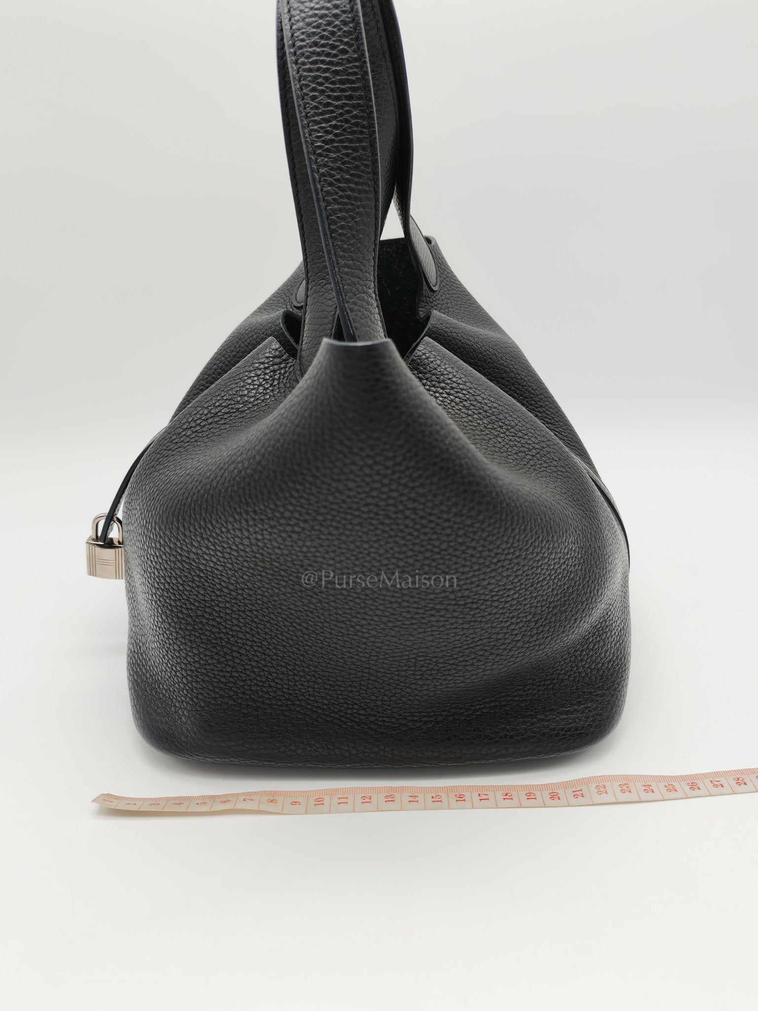 Picotin 22 in Noir Black Clemence Leather & Palladium Hardware Stamp T (2015)
