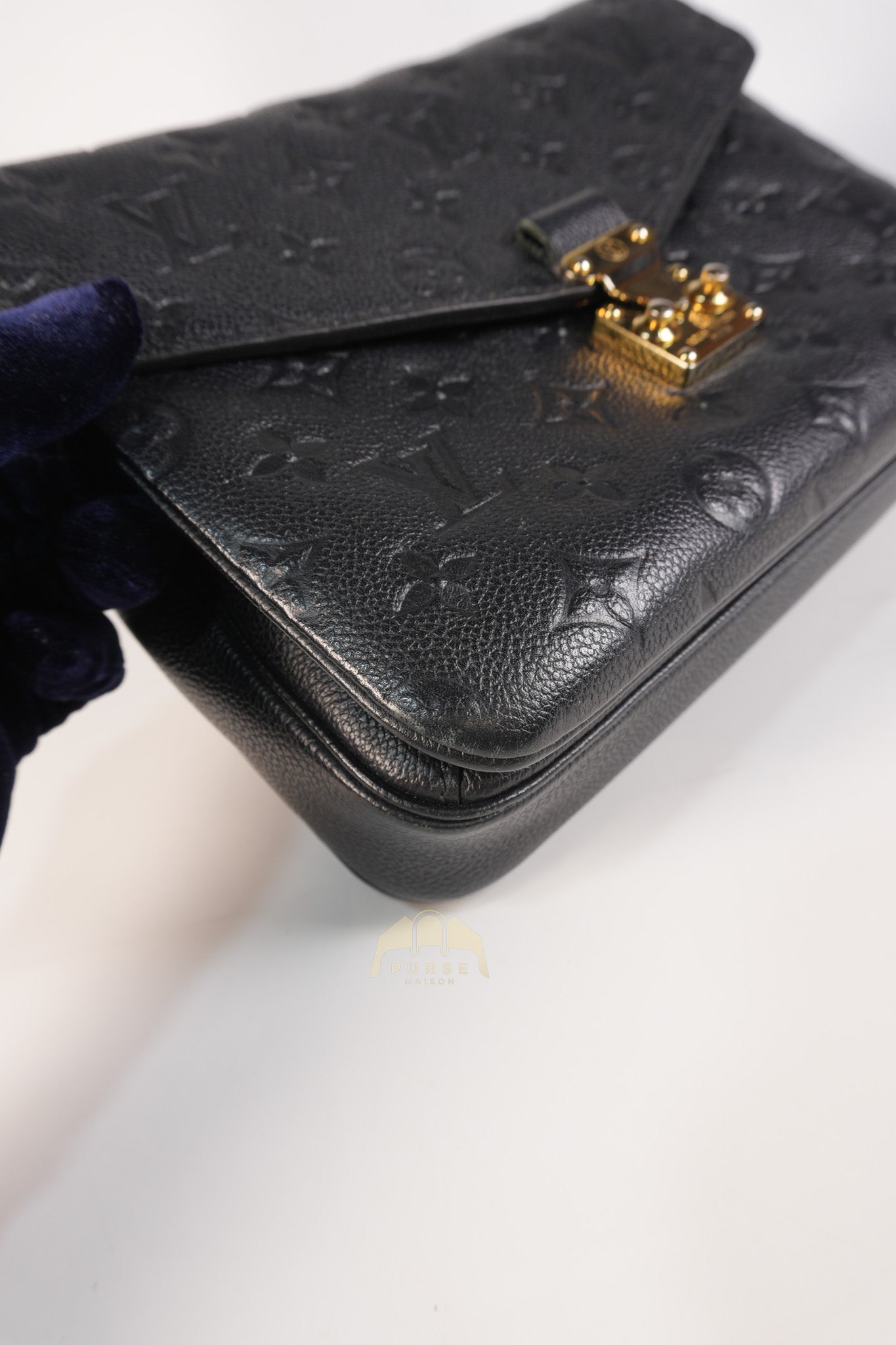 Pochette Metis in Noir Empreinte Monogram Canvas (Date Code: AR5108) | Purse Maison Luxury Bags Shop