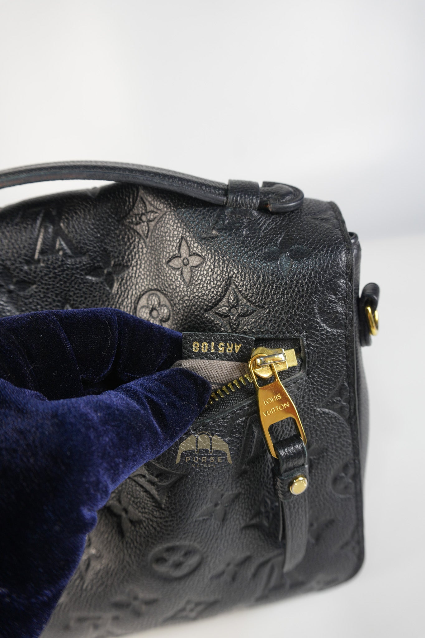 Pochette Metis in Noir Empreinte Monogram Canvas (Date Code: AR5108) | Purse Maison Luxury Bags Shop