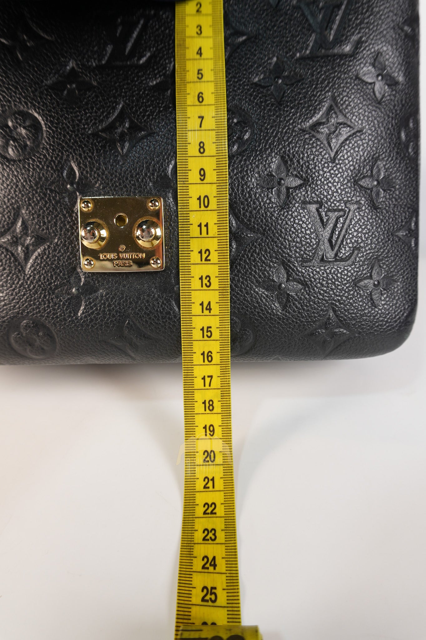 Pochette Metis in Noir Empreinte Monogram Canvas (Date Code: AR5108) | Purse Maison Luxury Bags Shop