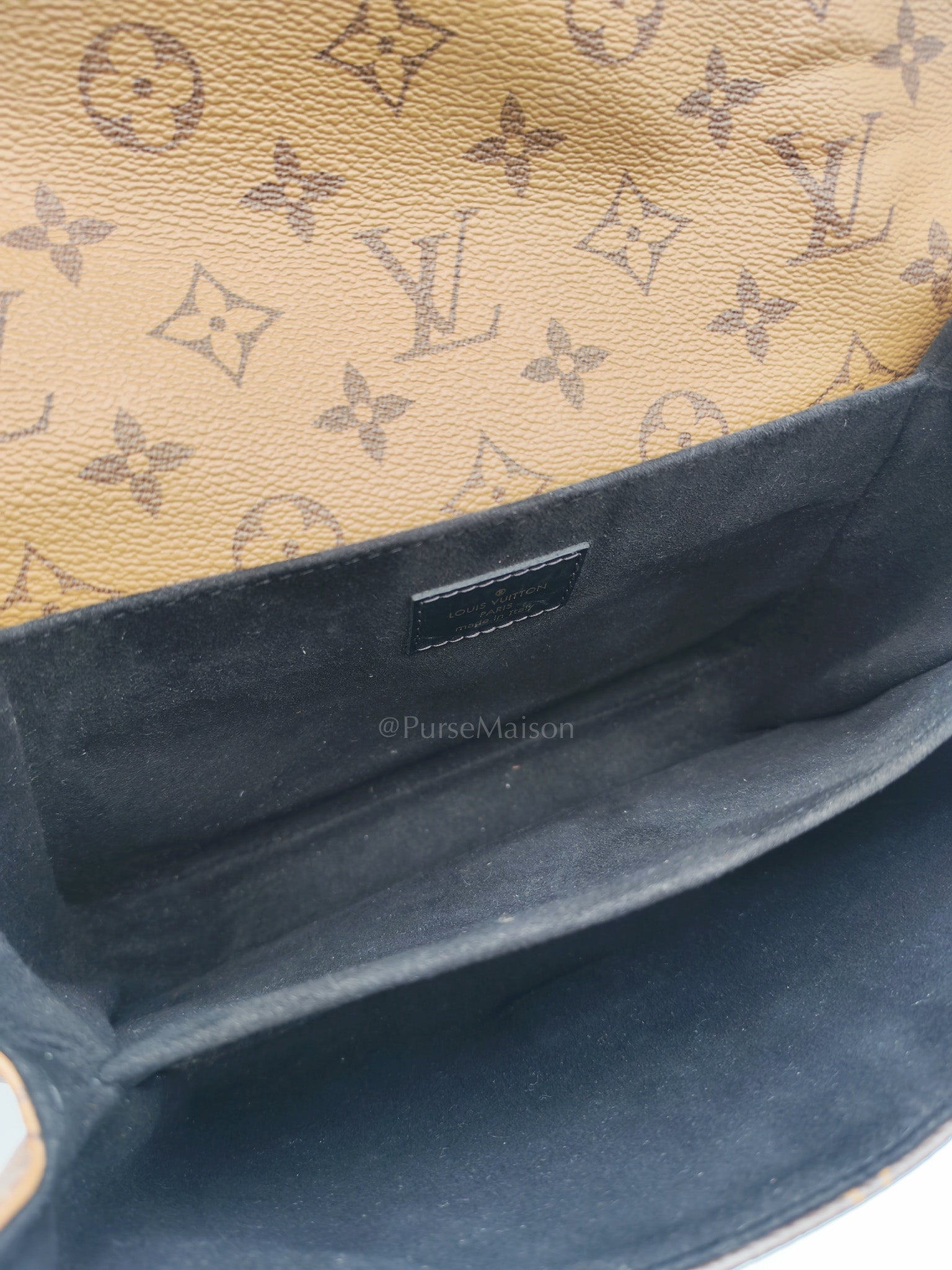 Pochette Metis in Reverse Monogram Canvas & Gold Hardware Microchip | Purse Maison Luxury Bags Shop